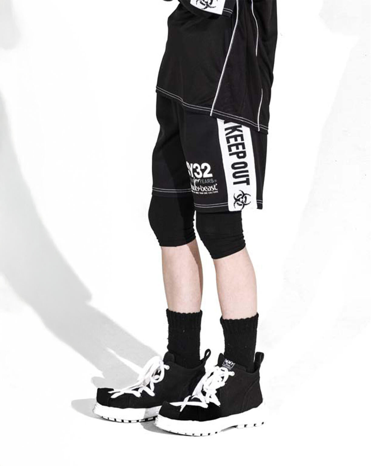 SY32 by SWEET YEARS×Beauty : Beast/COLLABORATION SHORT PANTS