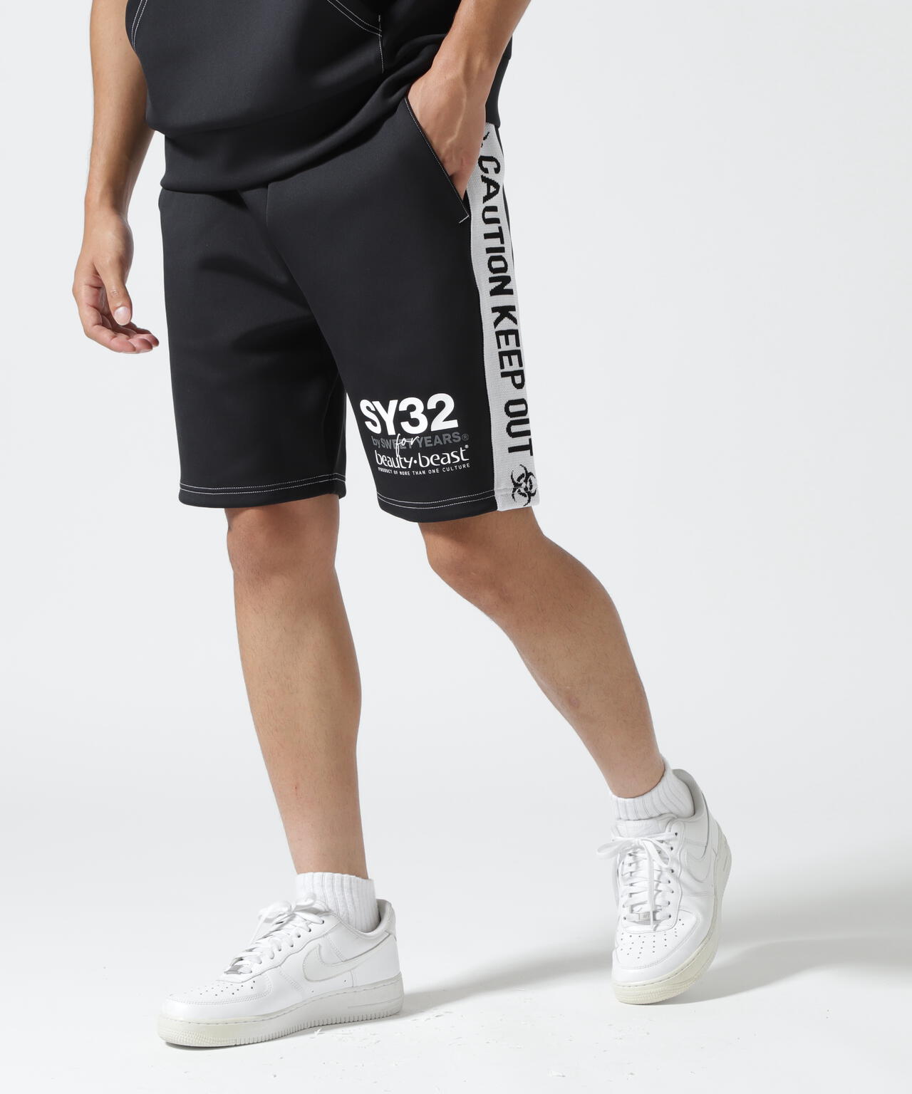 SY32 by SWEET YEARS×Beauty : Beast/COLLABORATION SHORT PANTS