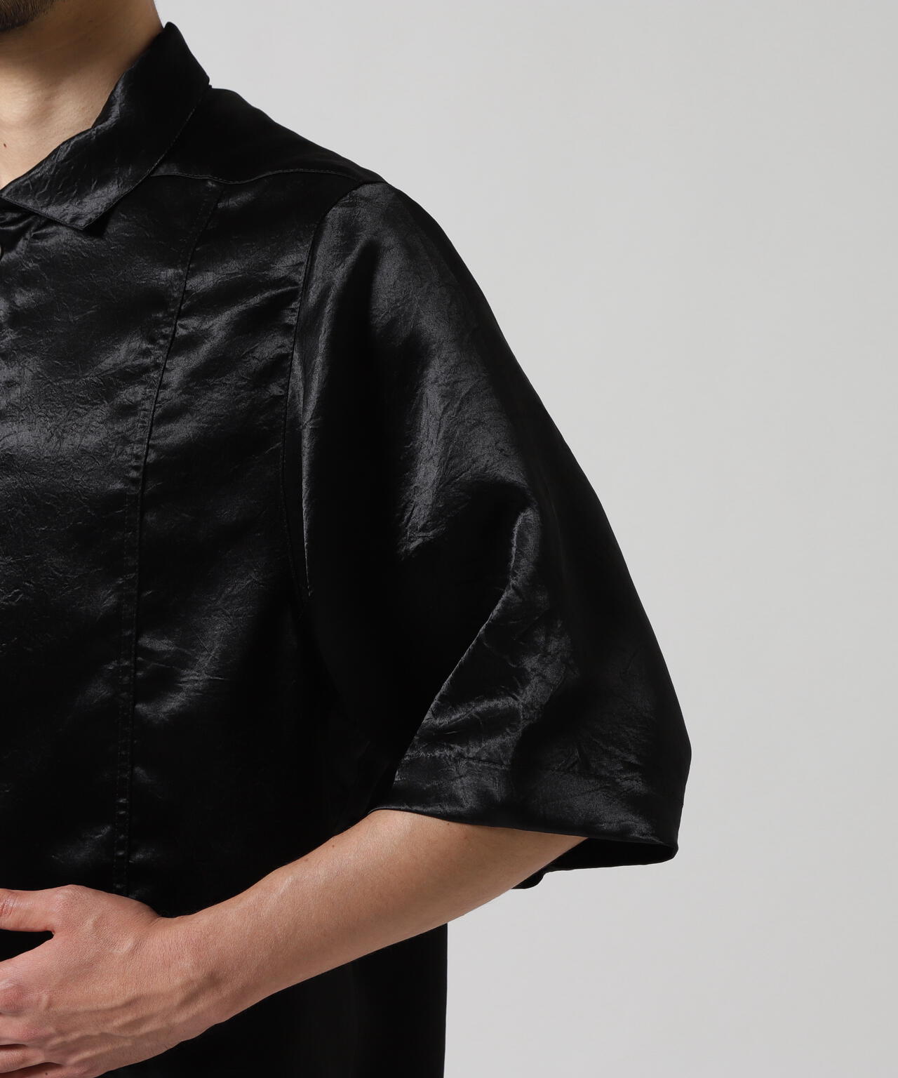 A.F ARTEFACT/エーエフ・アーティファクト/SATIN HALF SLEEVE SHIRTS