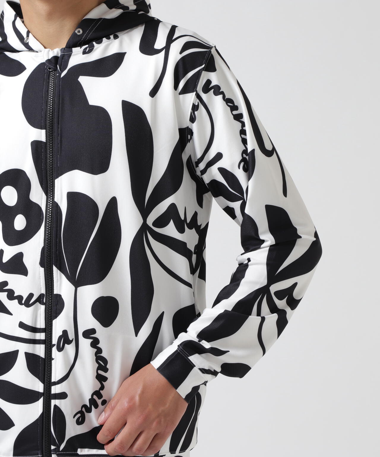 muta MARINE/ムータ マリン/RUSH HOODIE