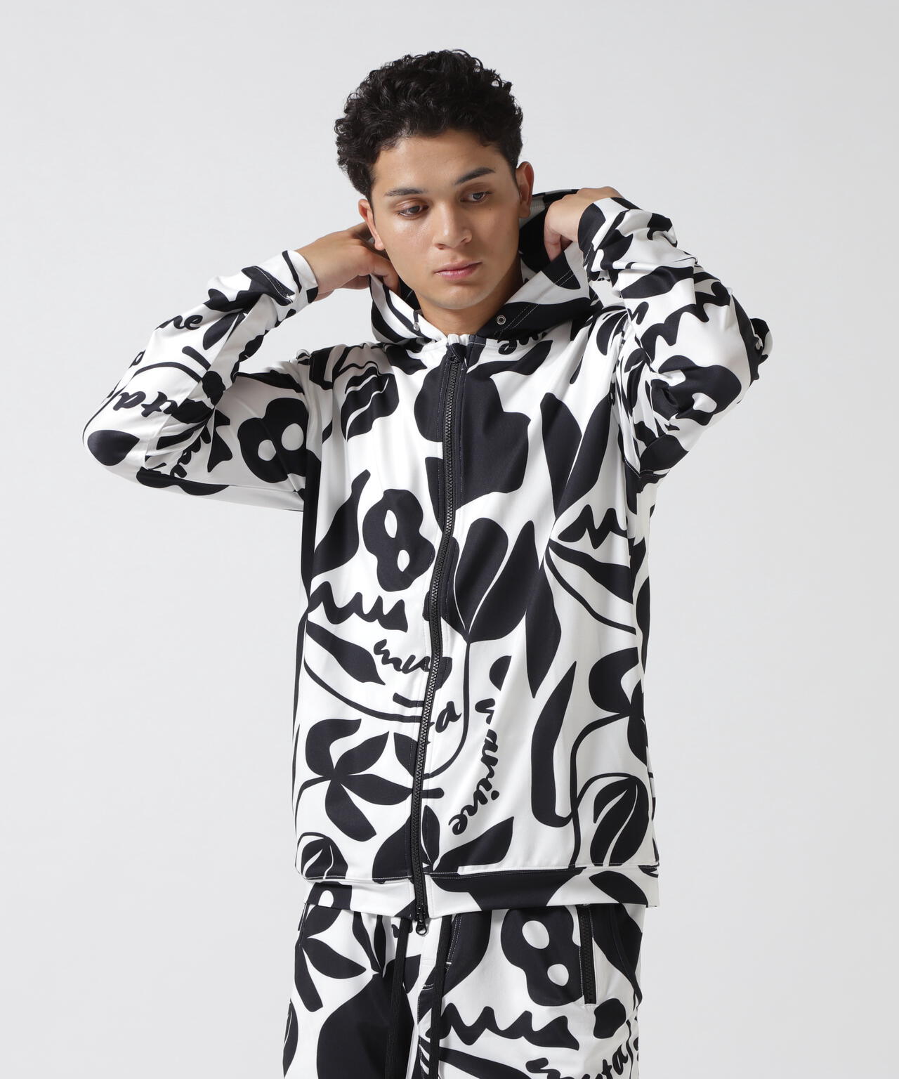 muta MARINE/ムータ マリン/RUSH HOODIE