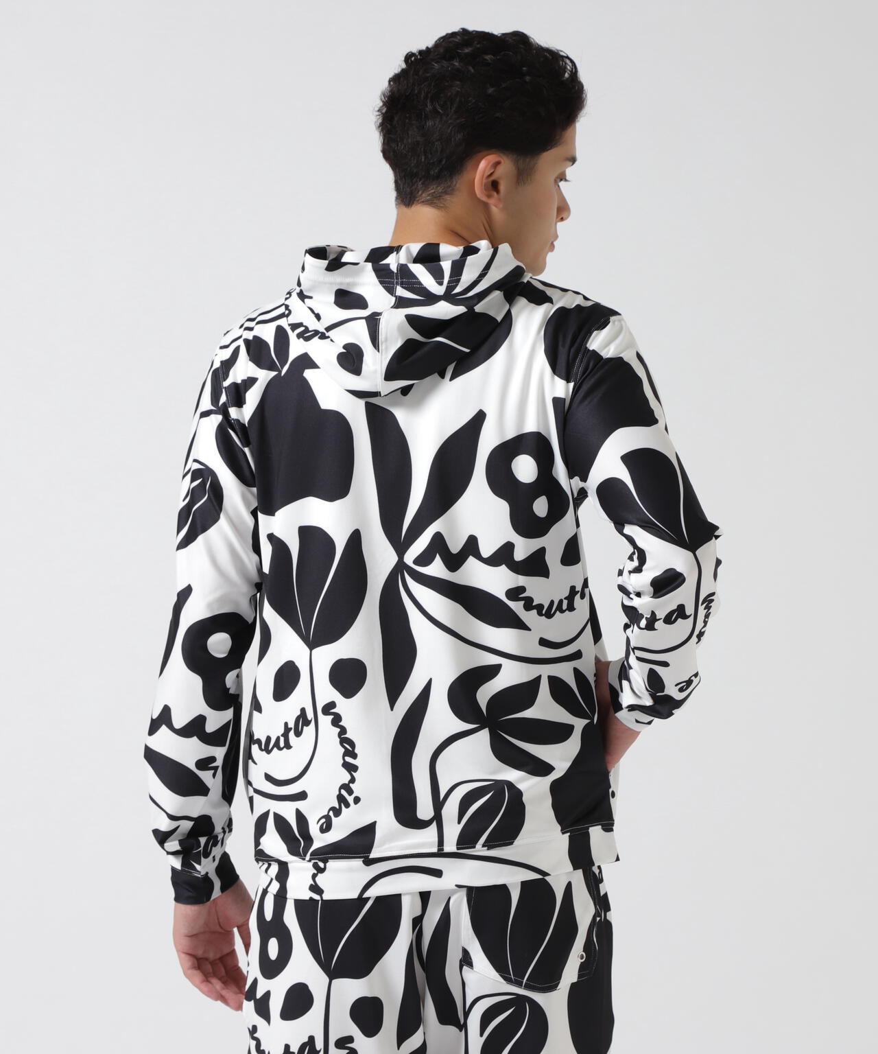 muta MARINE/ムータ マリン/RUSH HOODIE