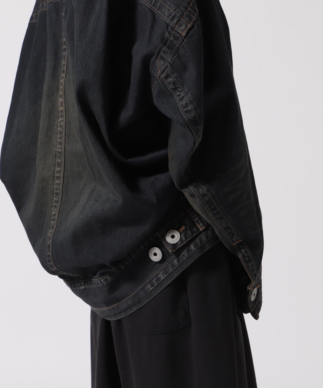 91ac09f5-1e5c-54d3-b283-64a62b7c10e3_Image