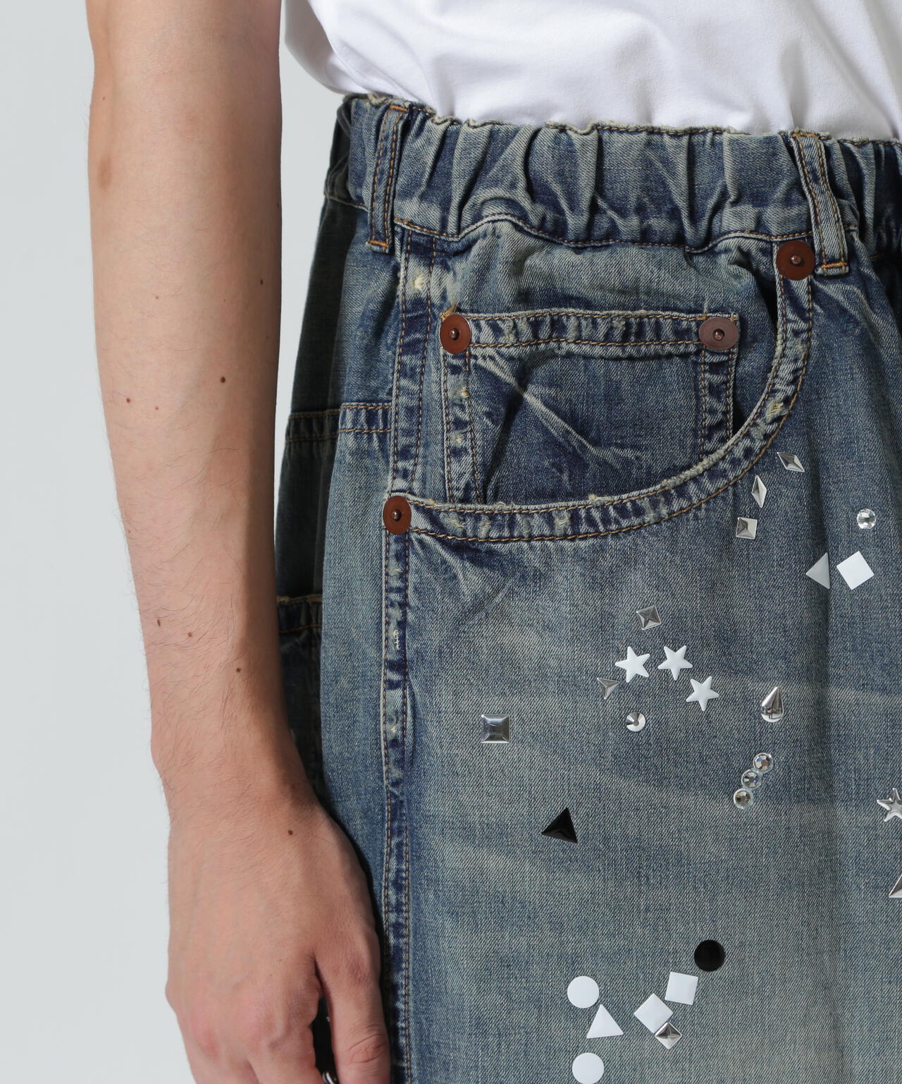 Maison MIHARAYASUHIRO/メゾン ミハラヤスヒロ/EMBELLISED JEANS