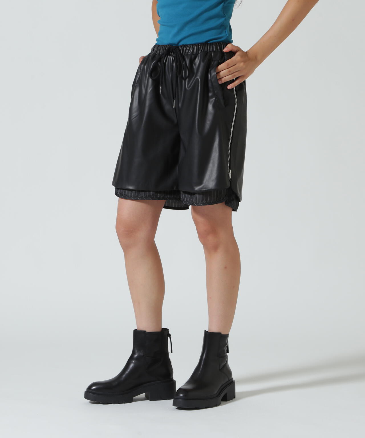 ANNA SUI NYC/アナ スイ エヌワイシー/レザーハーフパンツ