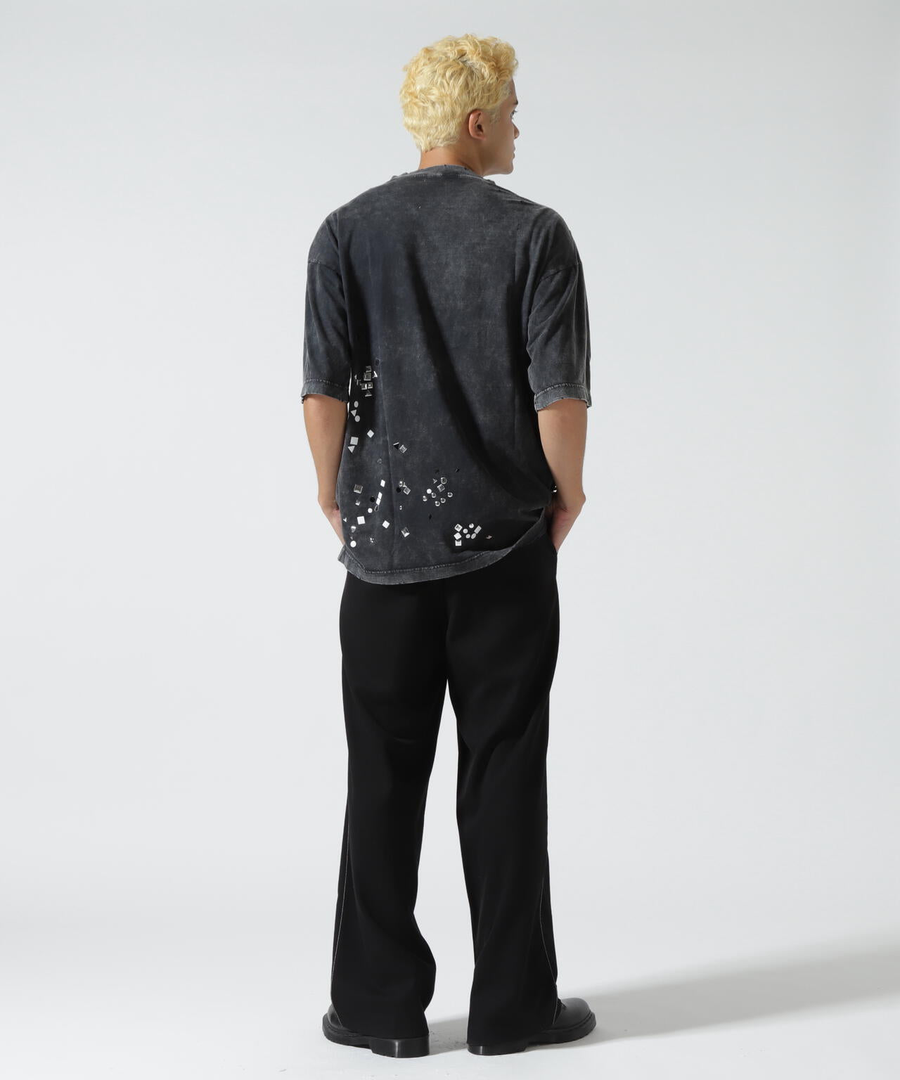 Maison MIHARAYASUHIRO/メゾン ミハラヤスヒロ/EMBELLISHED BLEACHED TEE