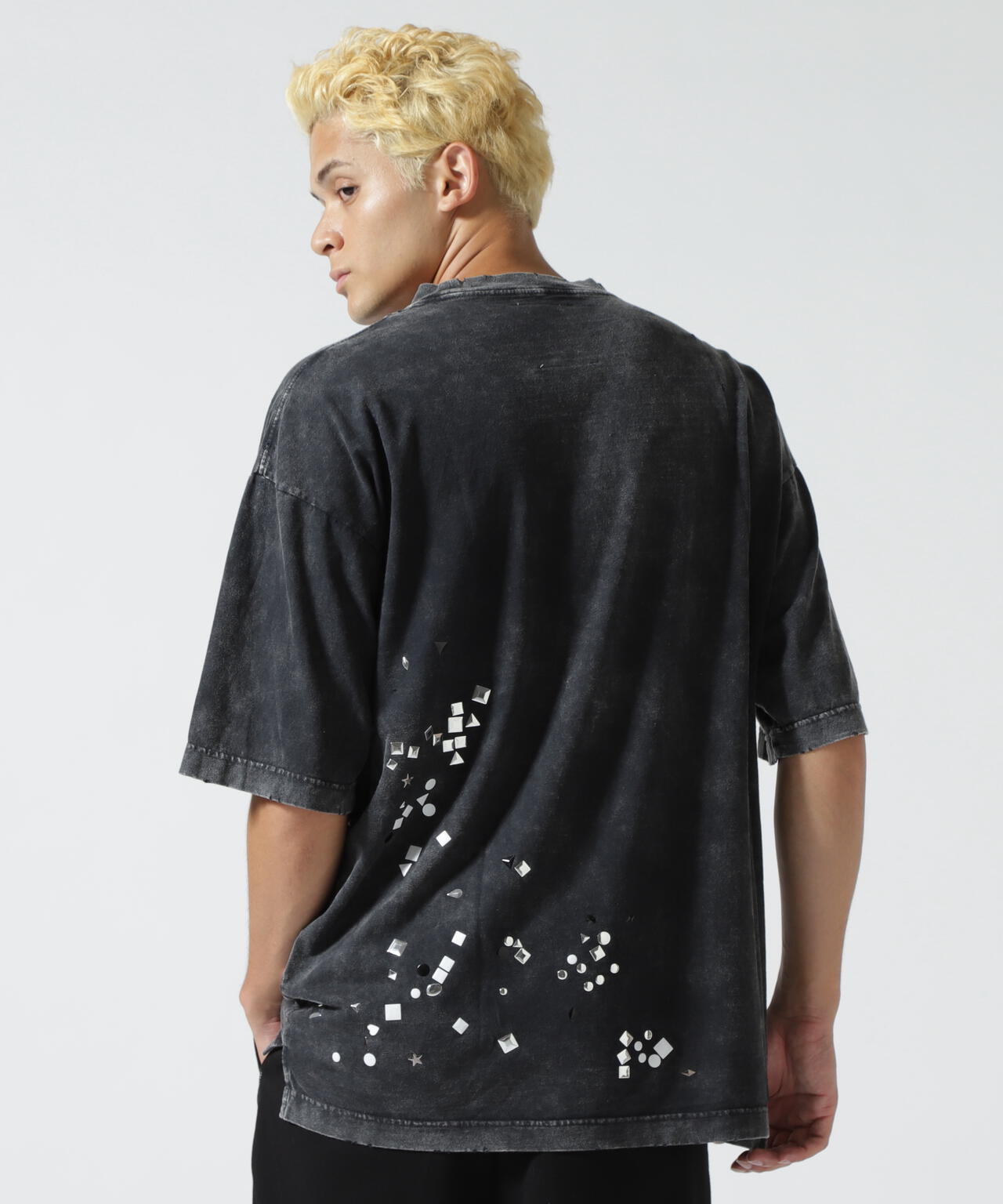 Maison MIHARAYASUHIRO/メゾン ミハラヤスヒロ/EMBELLISHED BLEACHED TEE