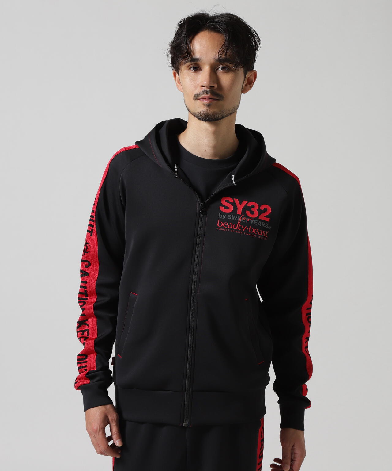 SY32 by SWEET YEARS×beauty:beast/COLLABORATION HOODIE