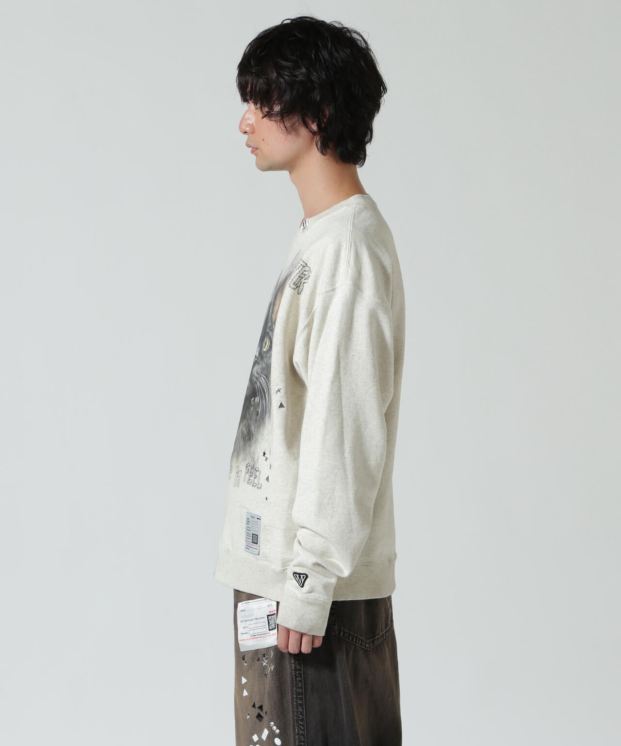 Maison MIHARAYASUHIRO/メゾン ミハラヤスヒロ/EMBELLISHED DISTRESSED SWEATSHIRT
