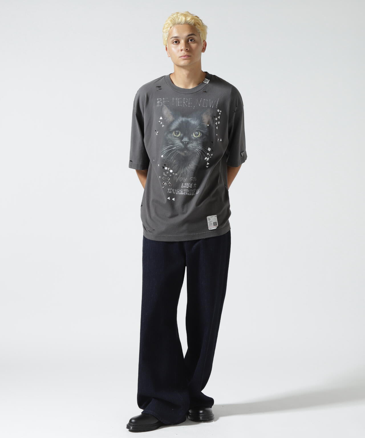 Maison MIHARAYASUHIRO/メゾン ミハラヤスヒロ/EMBELLISHED DISTRESSED TEE