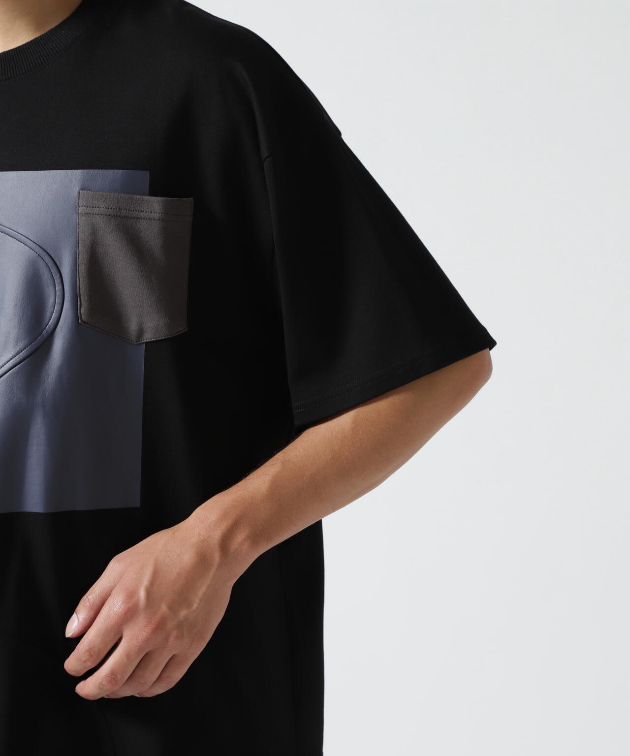 Maison ULA/メゾン ウラ/切り替えプリントTシャツ