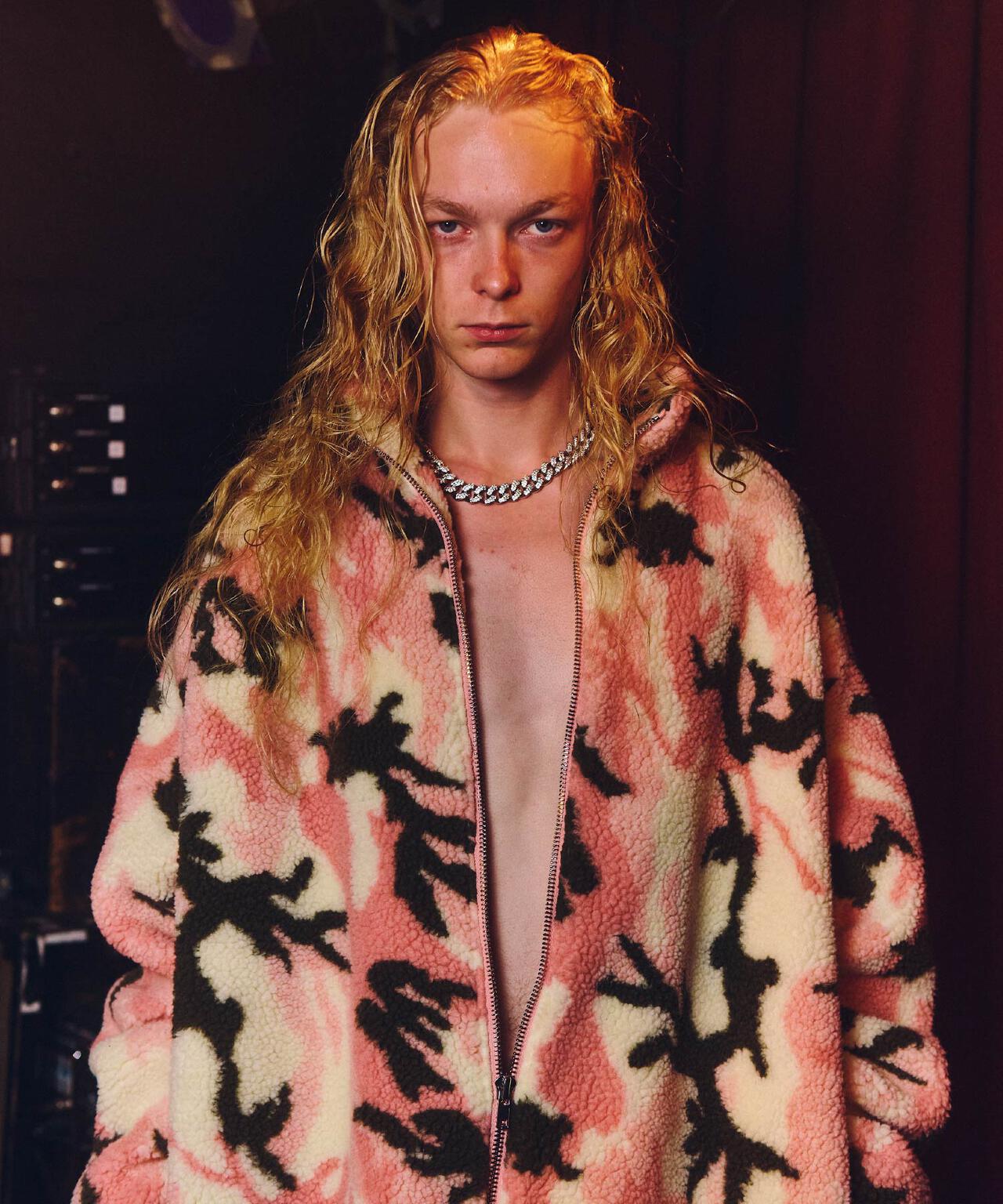 FR(13)NDS/フレンズ/Camo Boa blouson