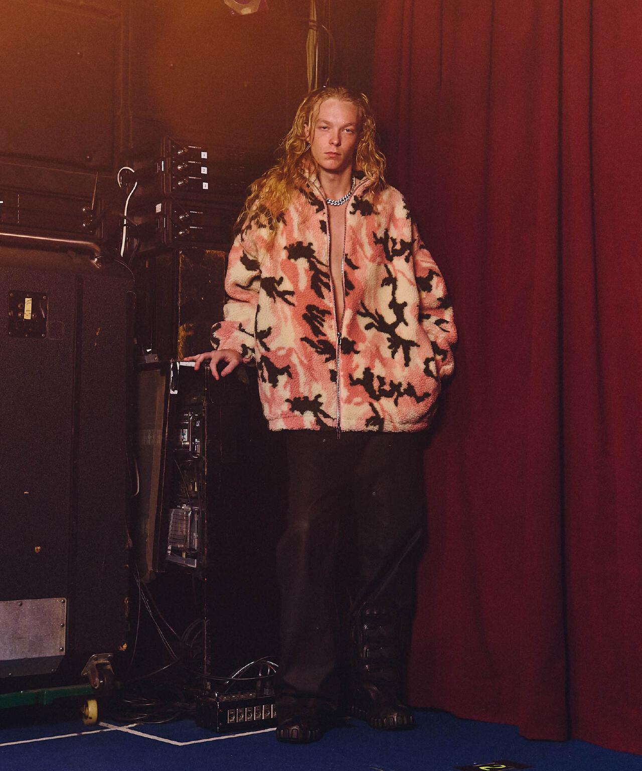 FR(13)NDS/フレンズ/Camo Boa blouson