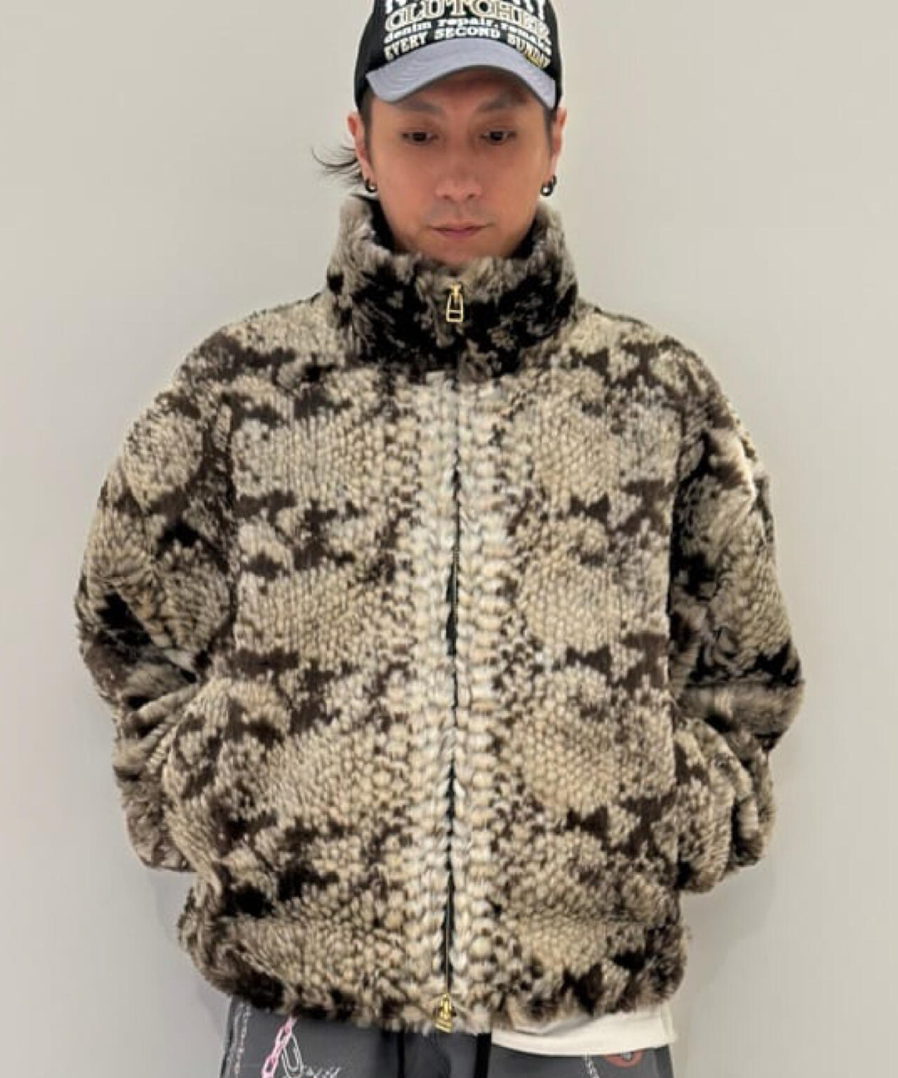 FR(13)NDS /フレンズ/Fur Stand Python BZ