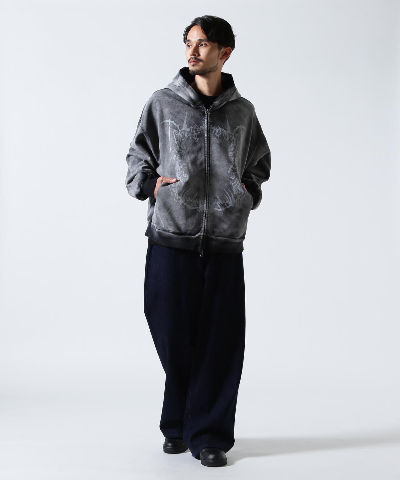 FR(13)NDS/フレンズ/Sweat Graphic Hoodie
