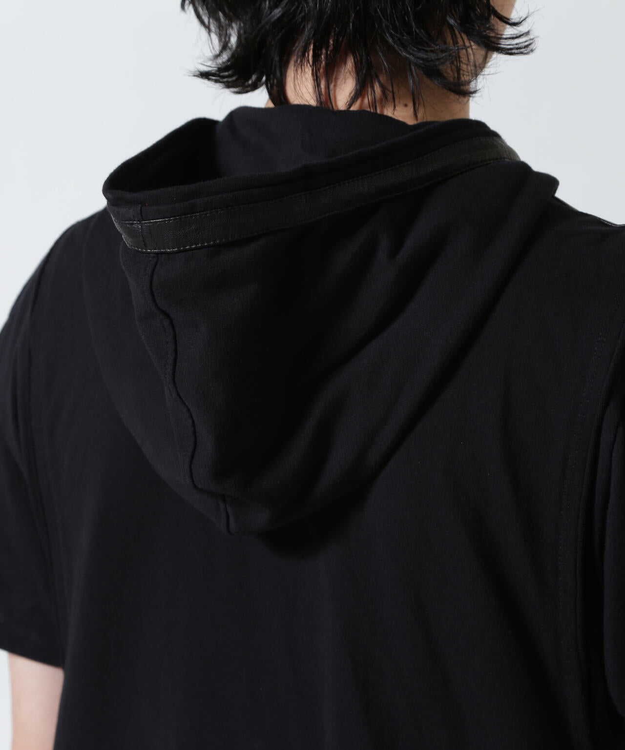 KMRii/ケムリ/Black Raven Vest 05