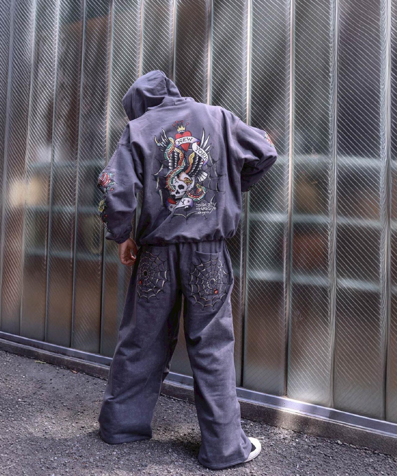 FR(13)NDS × Ed Hardy/フレンズ × エド・ハーディ/コラボ ダブルニースウェットパンツ