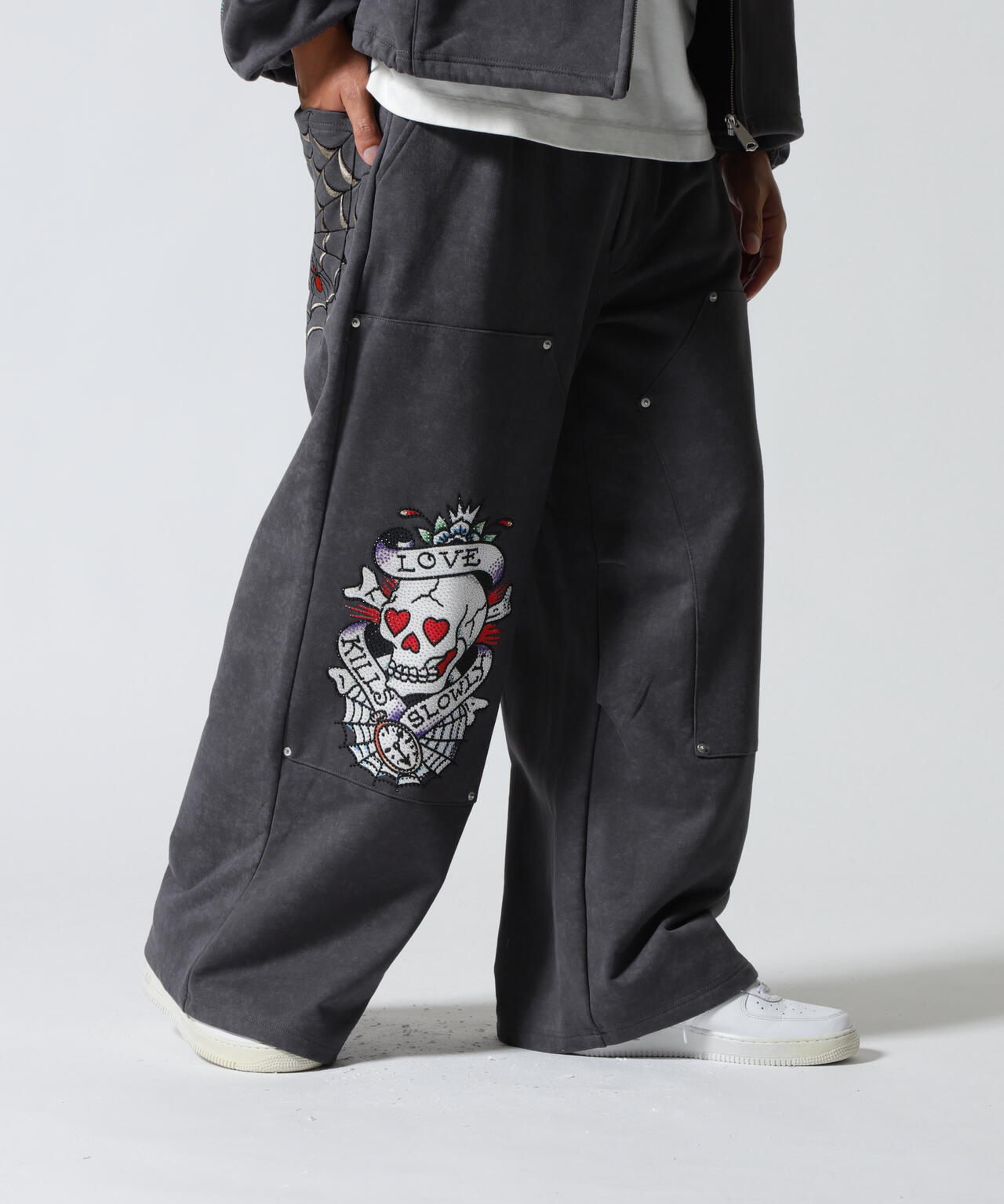 FR(13)NDS × Ed Hardy/フレンズ × エド・ハーディ/コラボ ダブルニースウェットパンツ