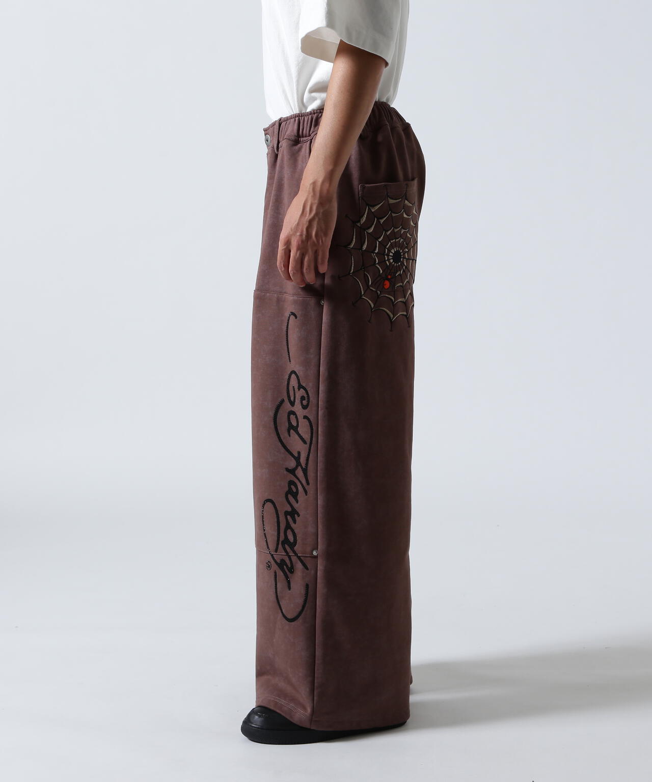 FR(13)NDS × Ed Hardy/フレンズ × エド・ハーディ/コラボ ダブルニースウェットパンツ