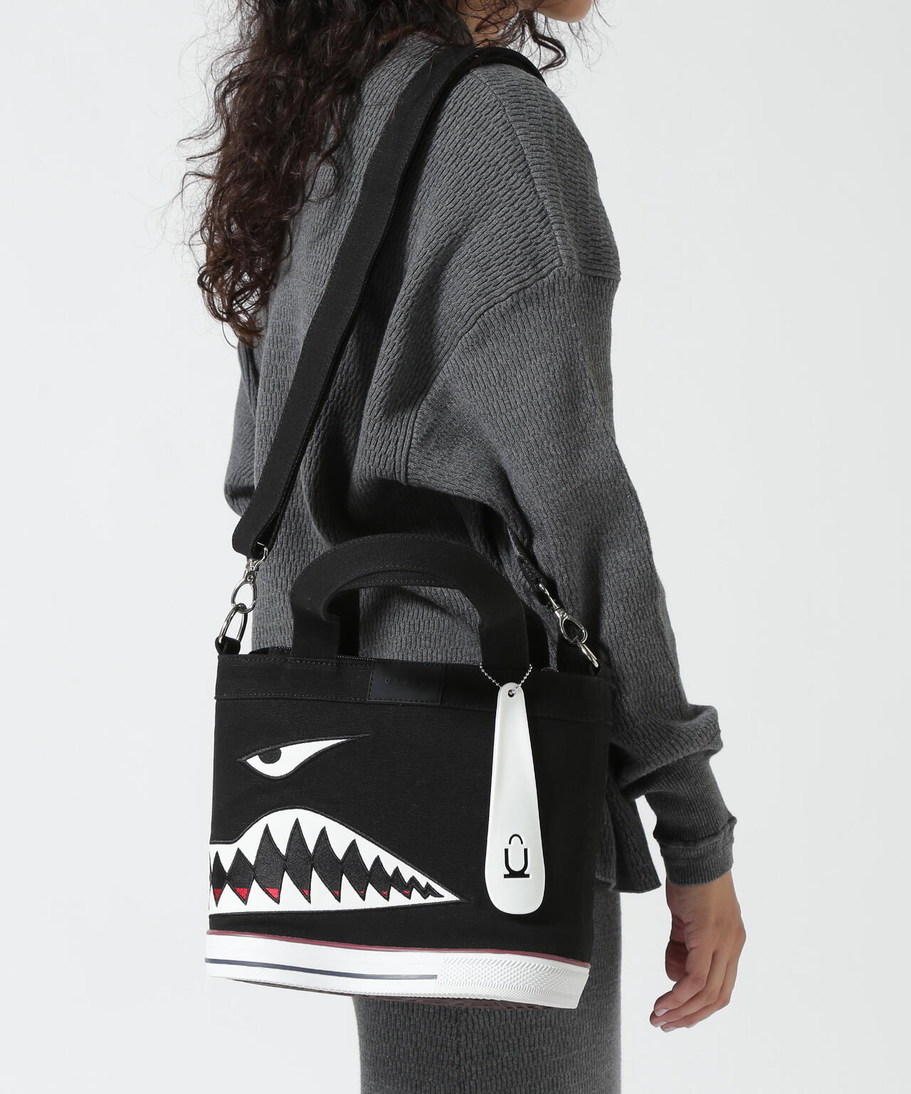 aa40458b-8cd8-5a5e-9fb8-37d8a1a72ff4_Image