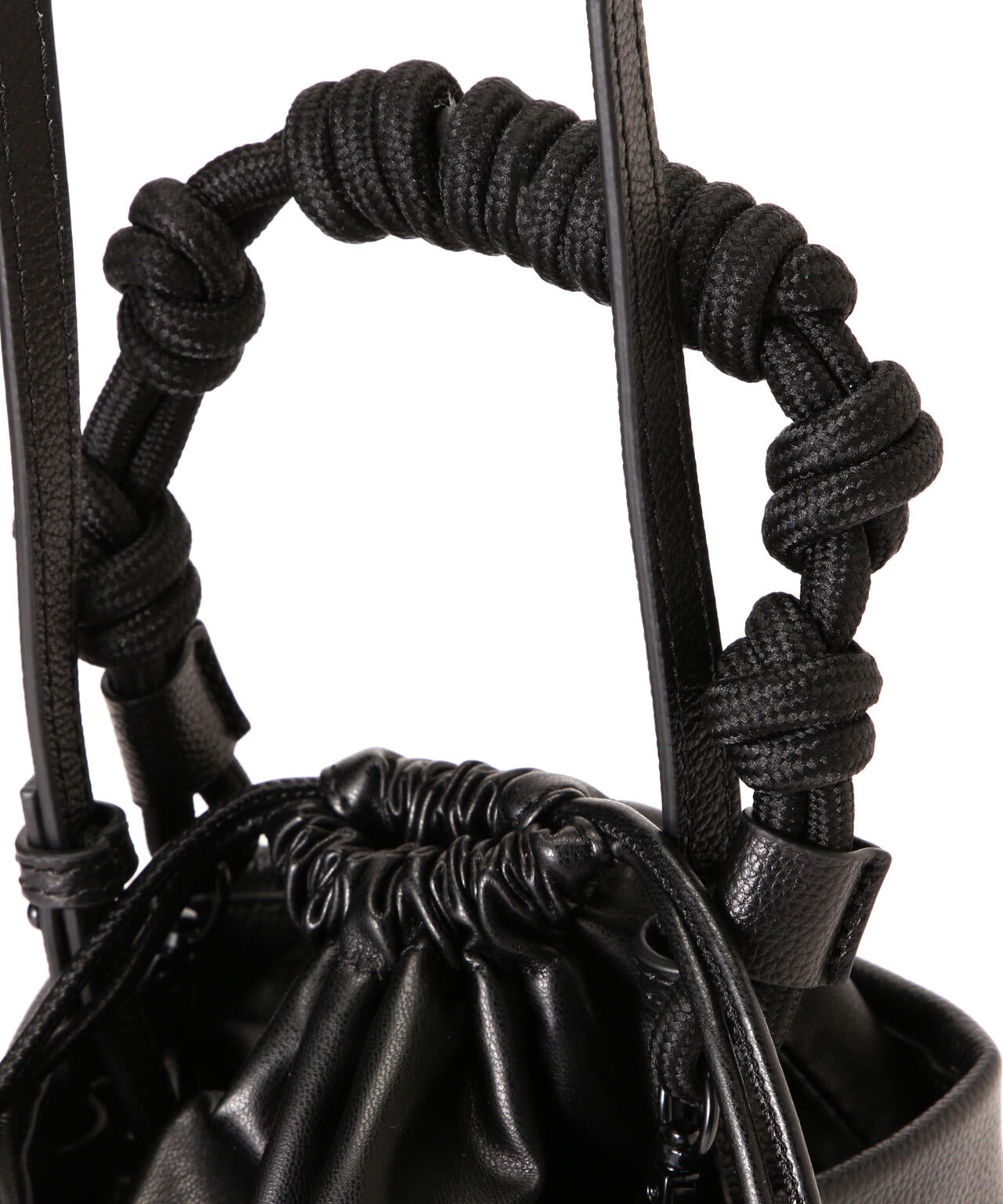 UN3D./アンスリード/TRIANGLE KNOT MINI BAG