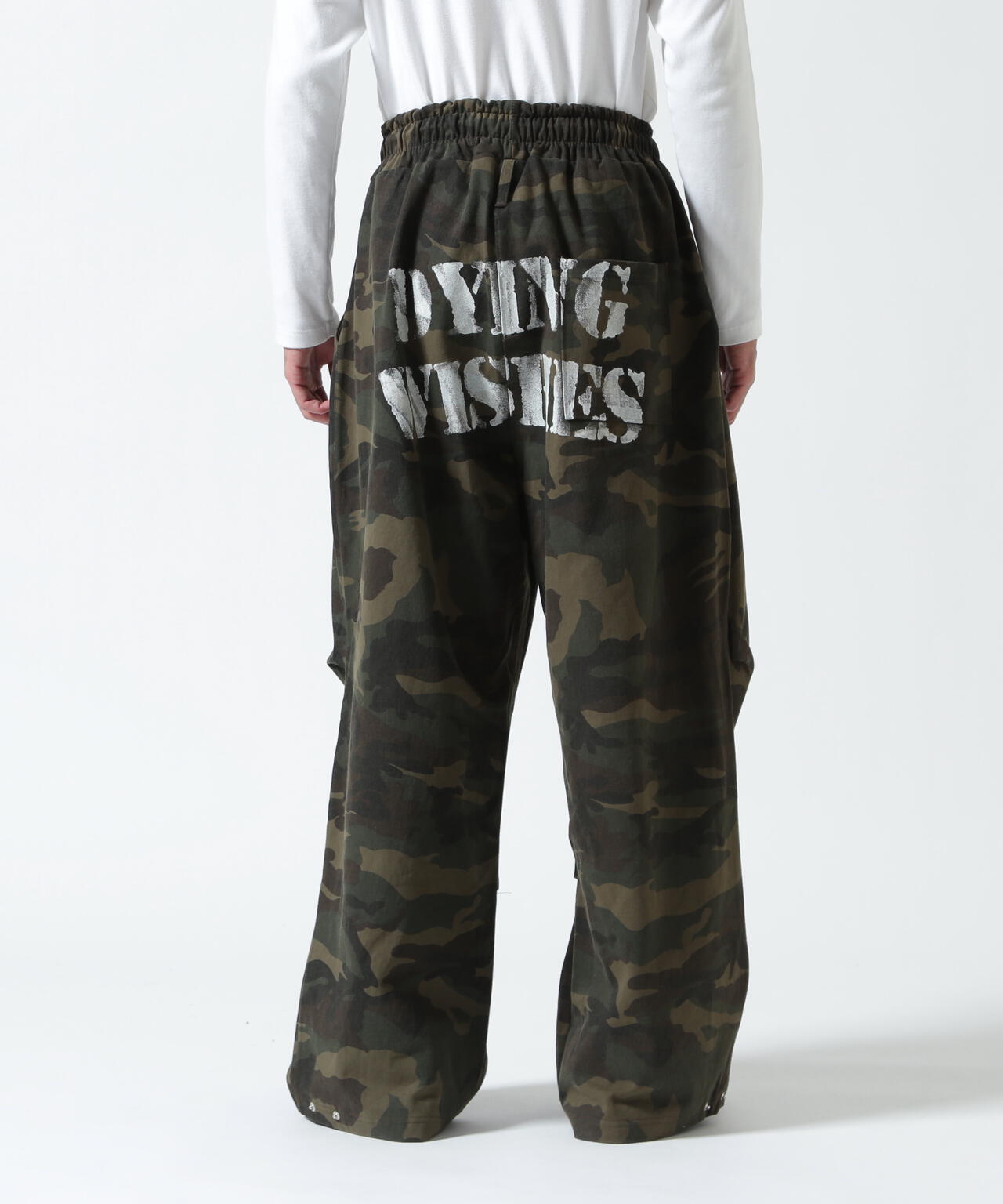 FR(13)NDS/フレンズ/CAMO PANTS