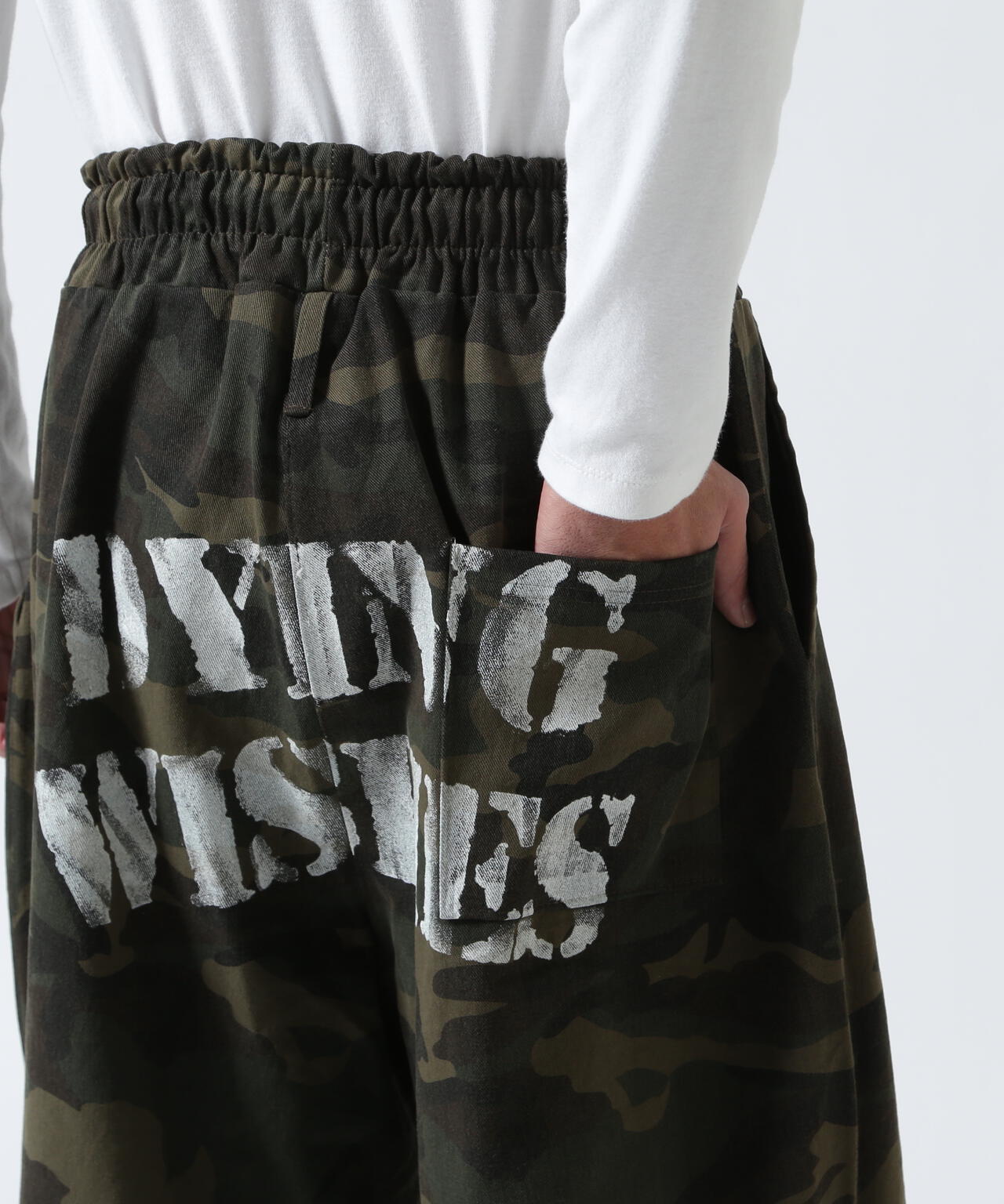 FR(13)NDS/フレンズ/CAMO PANTS