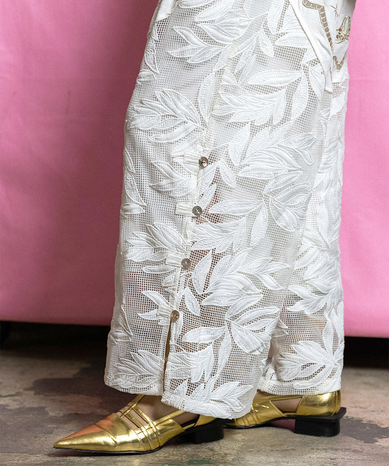 AULA AILA/アウラアイラ/CUTWORK EMBROIDERED PANTS