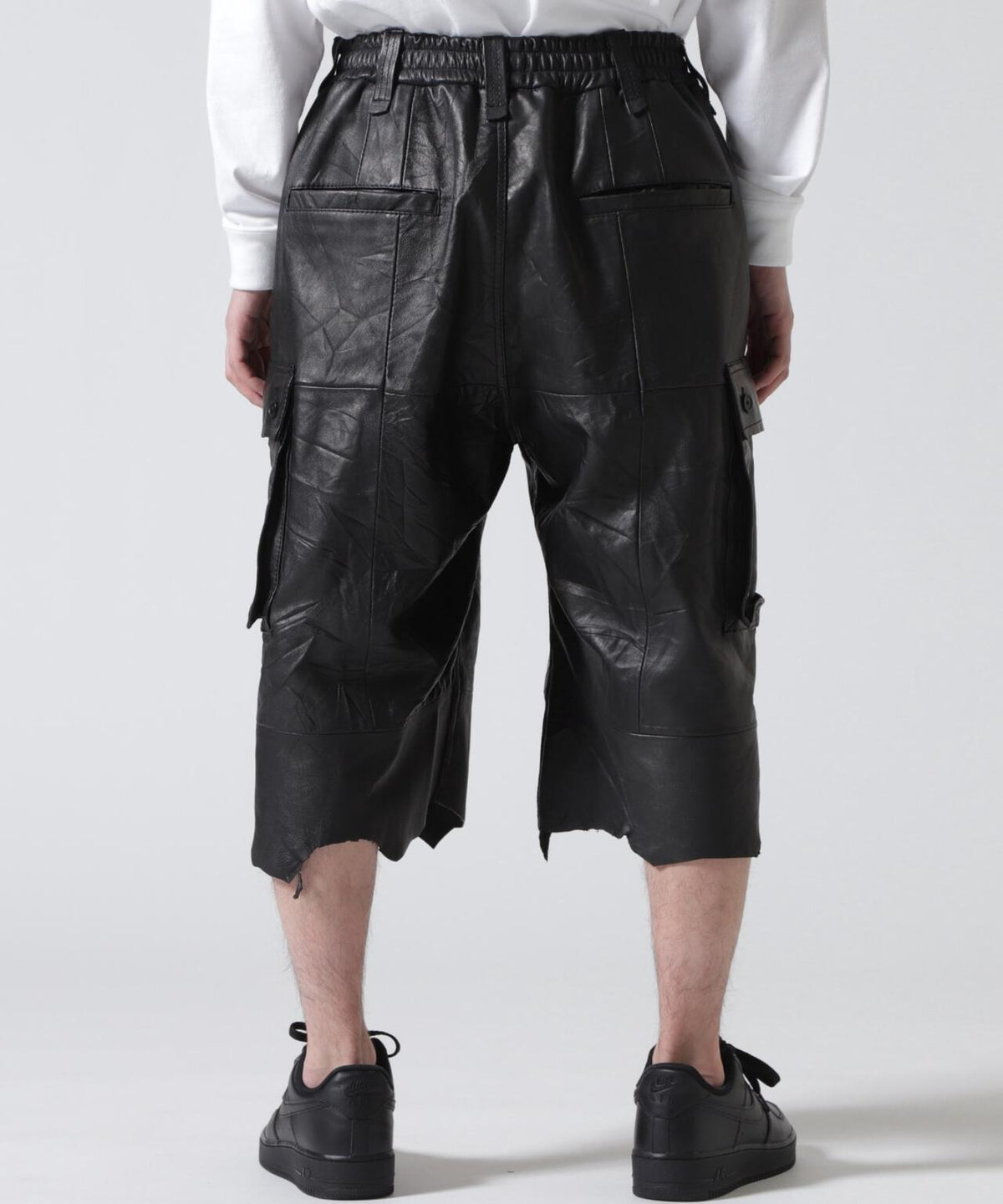 FR(13)NDS/フレンズ/REPRO-LEATHER CARGO SHORTS