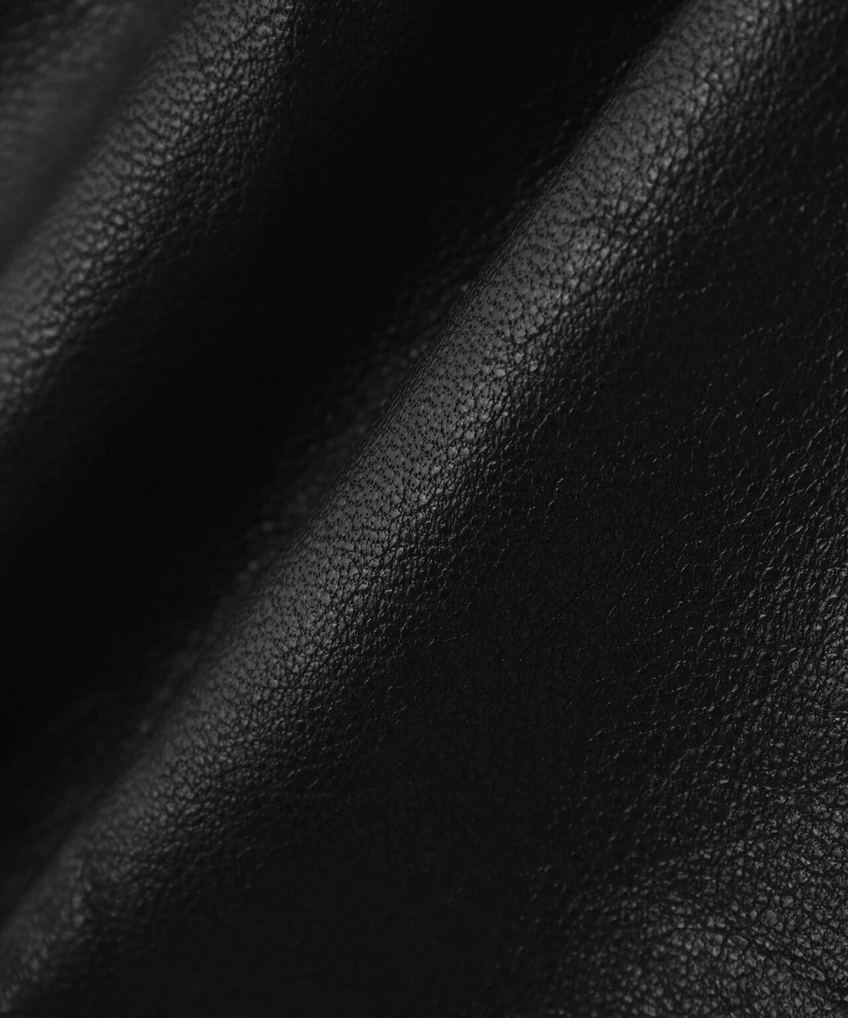 FR(13)NDS/フレンズ/REPRO-LEATHER CARGO SHORTS