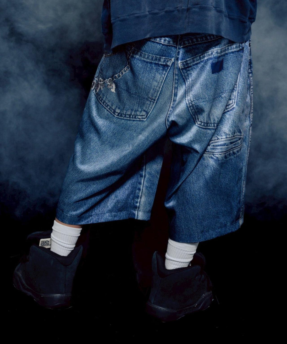 TALKING ABOUT THE ABSTRACTION/別注BAGGY SHORTS