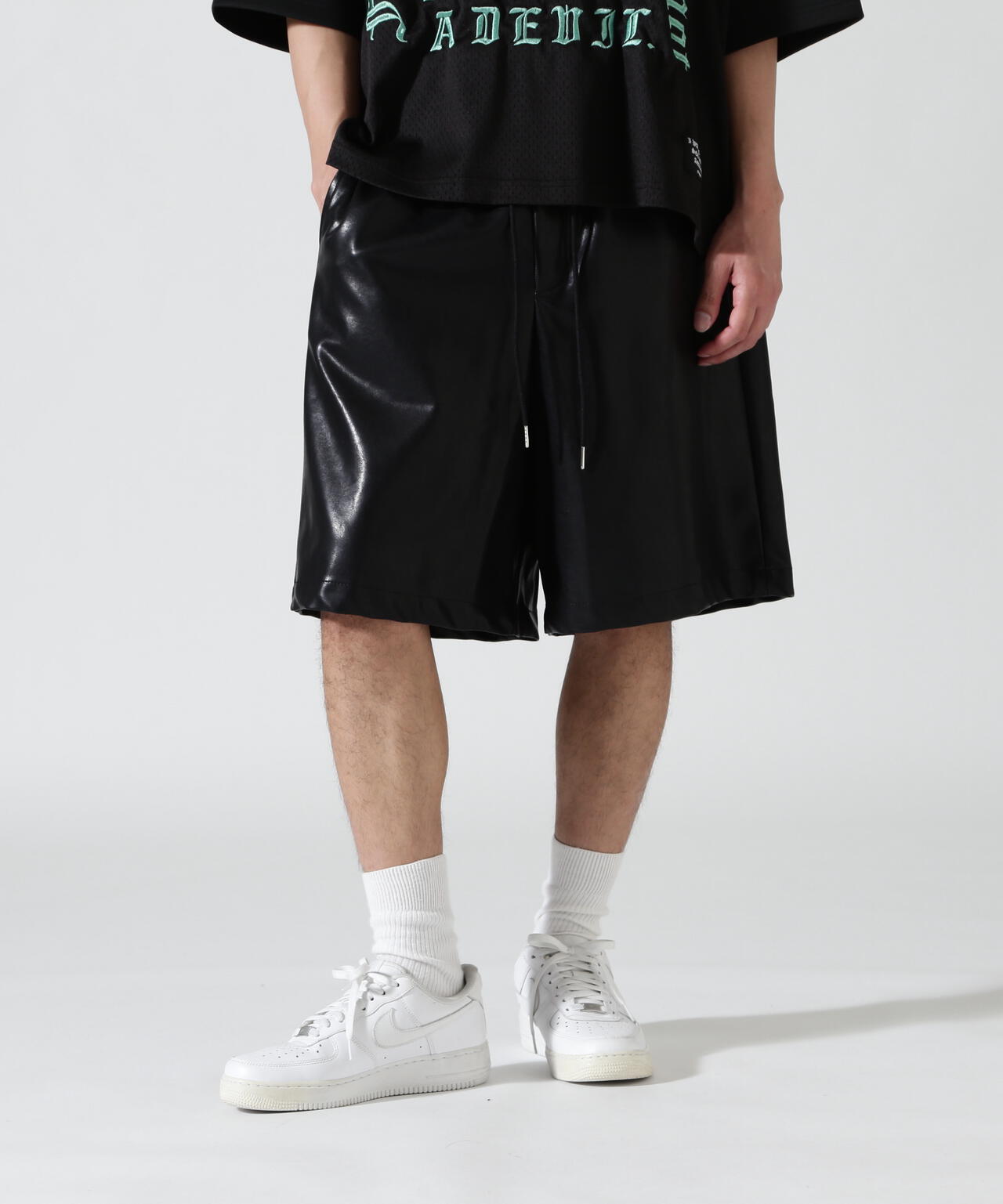 FR(13)NDS/フレンズ/VEGAN LEATHER SHORTS