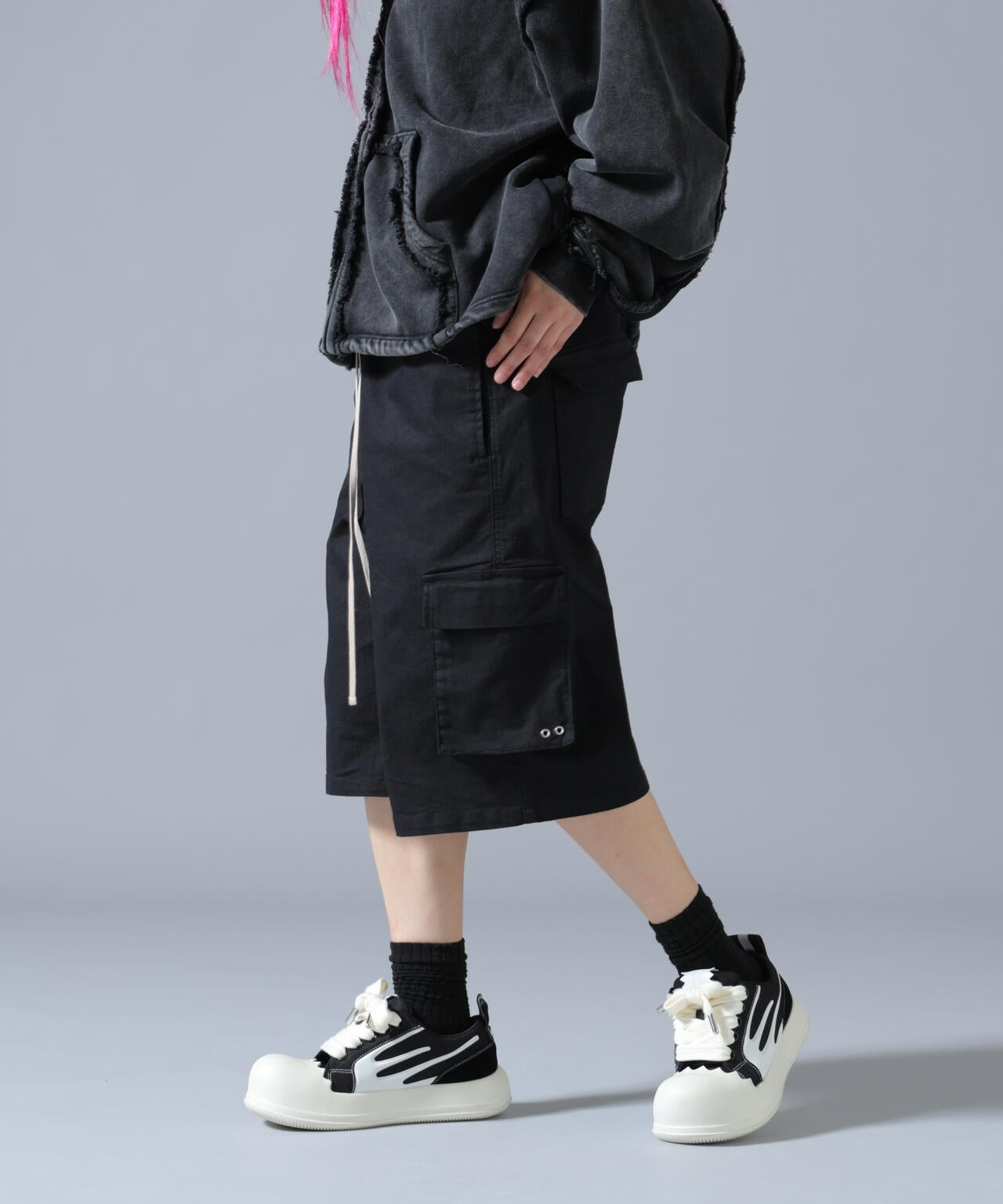 FR(13)NDS/フレンズ/Black shorts