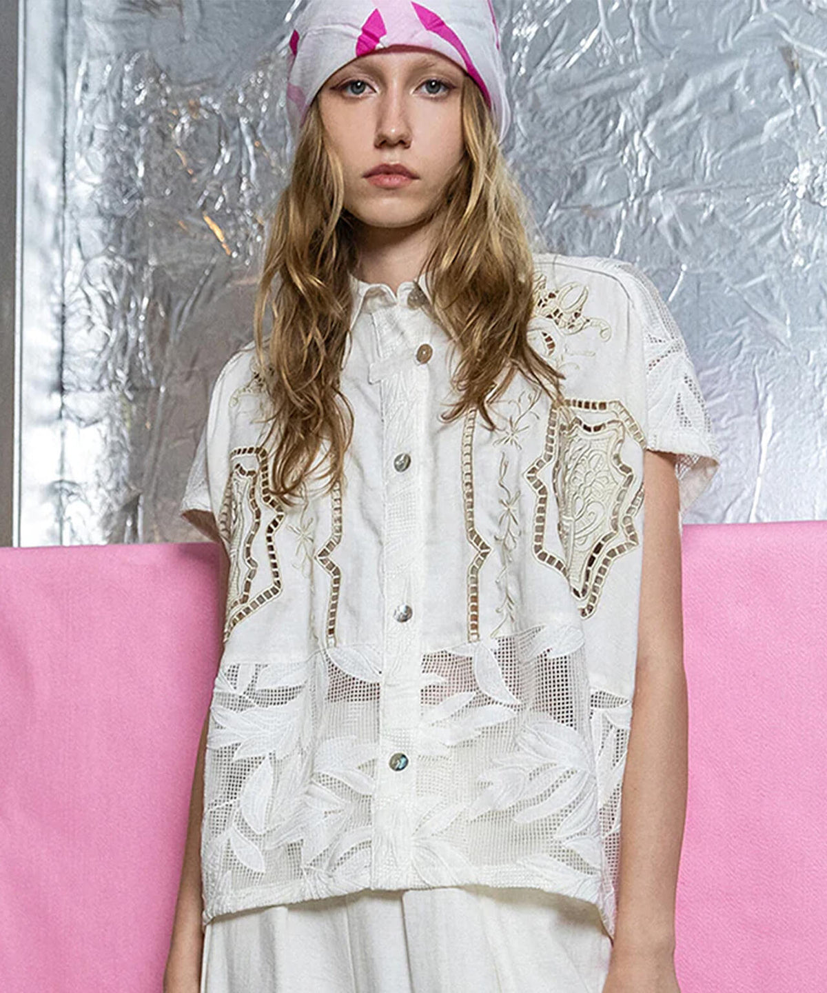 AULA AILA/アウラアイラ/CUTWORK EMBROIDERED SHIRT