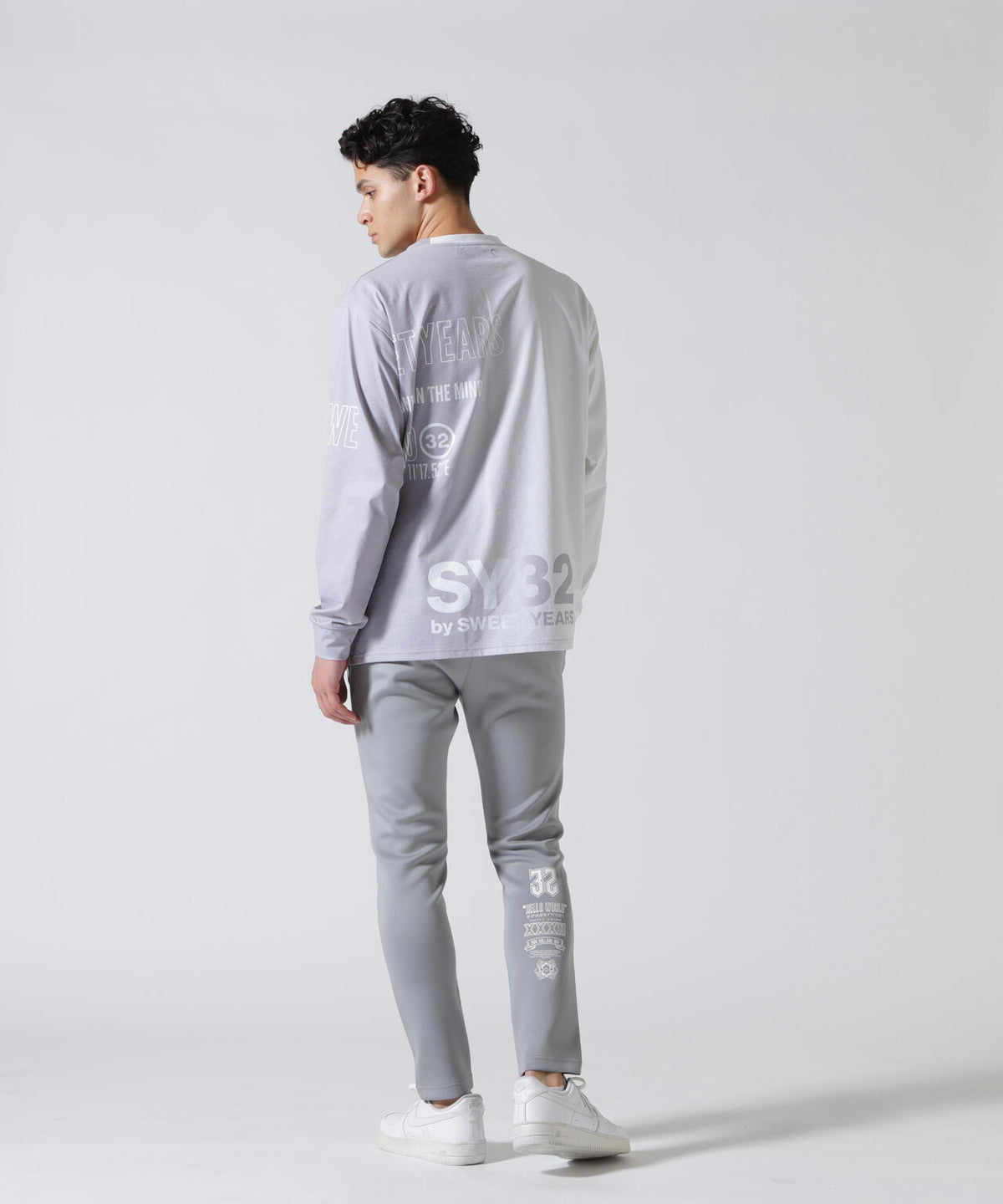 SY32 by SWEET YEARS/エスワイサーティトゥ バイ スィートイヤーズ/GRADATION LOGO L/S TEE