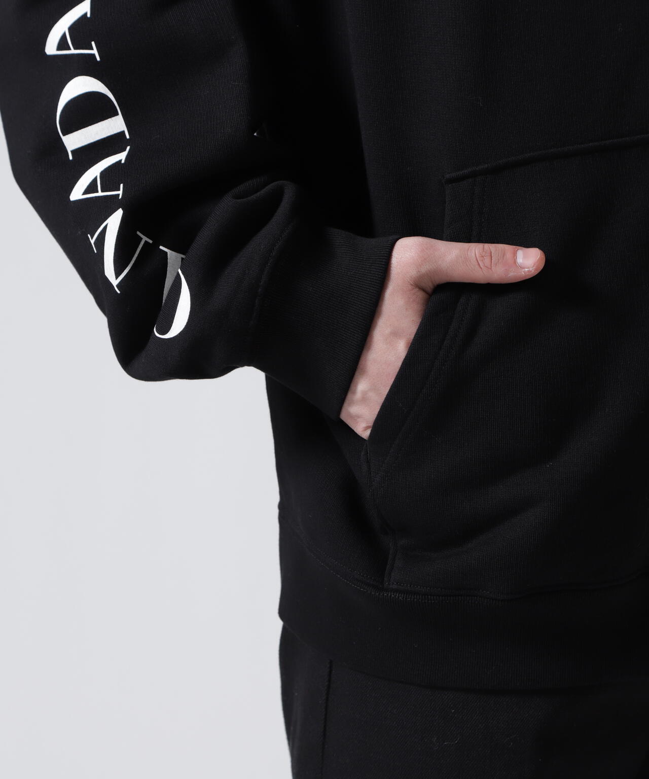 CANADA GOOSE/カナダグース/Rove Full Zip Graphic