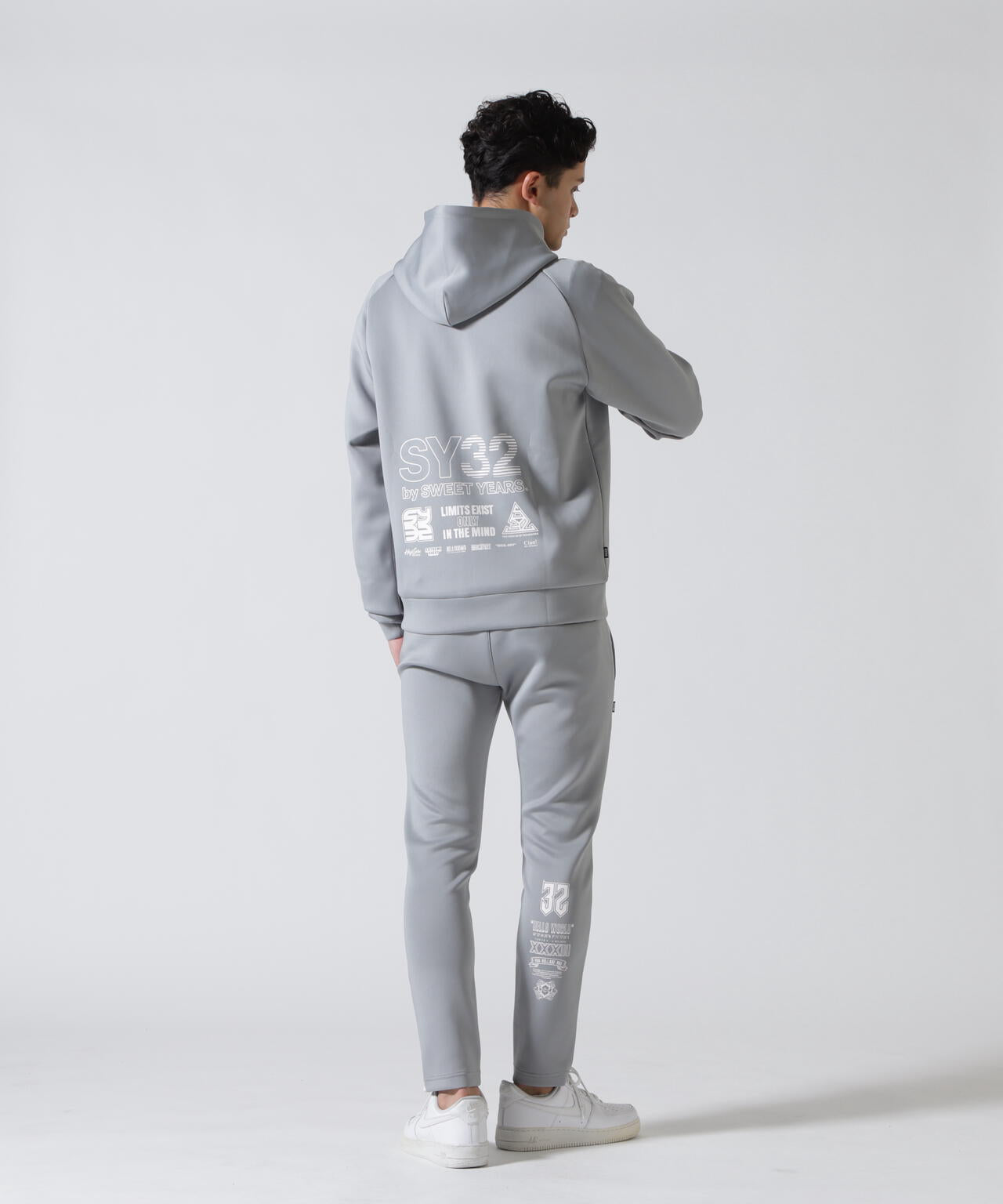 SY32 by SWEET YEARS /エスワイサーティトゥ バイ スィートイヤーズ/DOUBLE KNIT MULTI LOGO ZIP