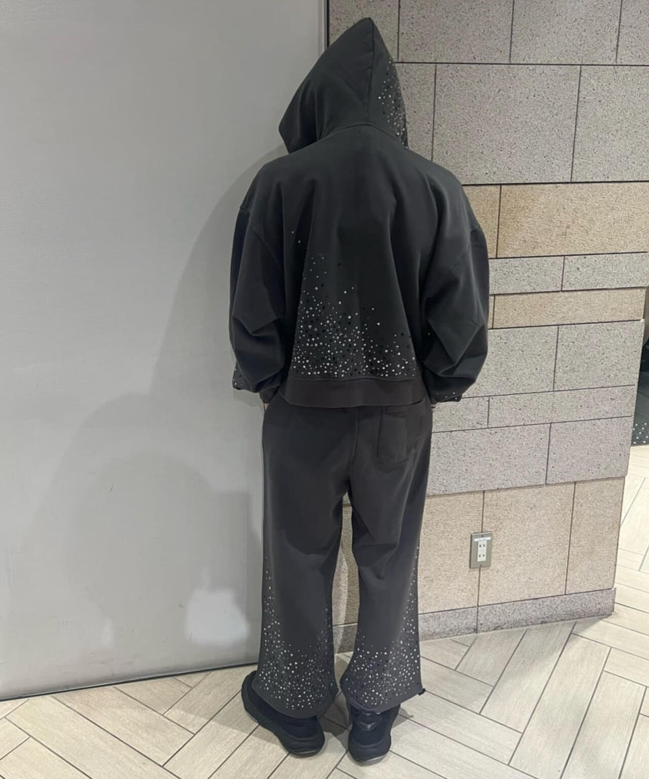 FR(13)NDS /フレンズ/Stone Sweat Hoodie