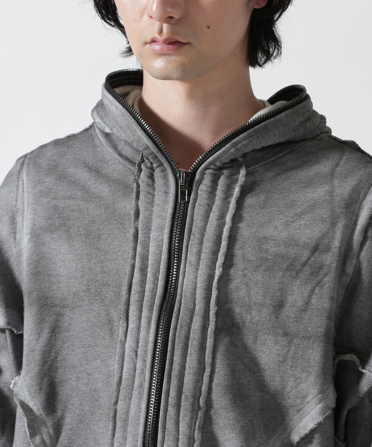 177cm B:81 W:72 H:88 着用サイズ:L