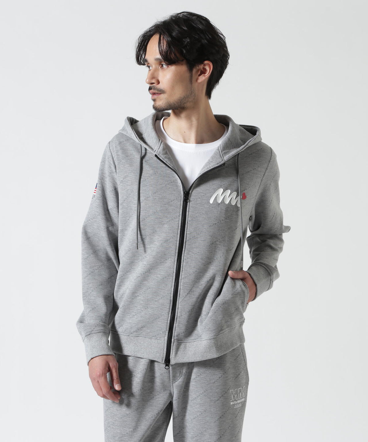 muta MARINE/ムータマリン/別注 総柄フーディ