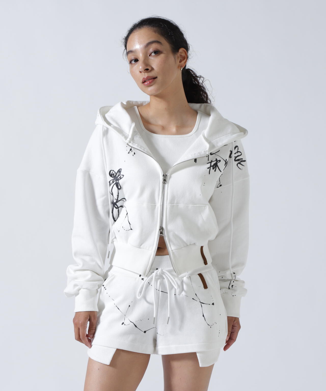 MITSUKI/ミツキ/ペイントフードジップアップパーカー