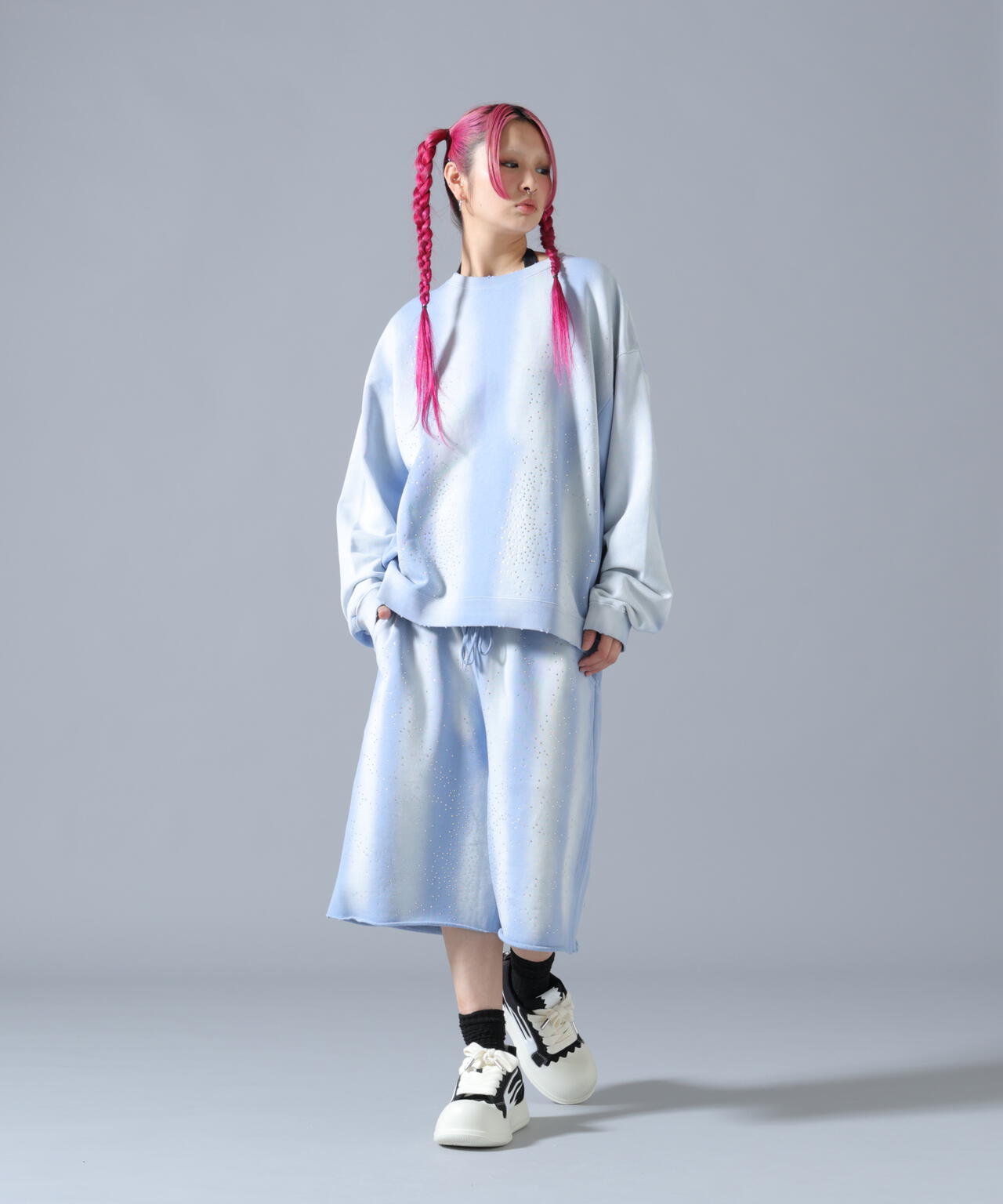 FR(13)NDS/フレンズ/STONE SW CREWNECK