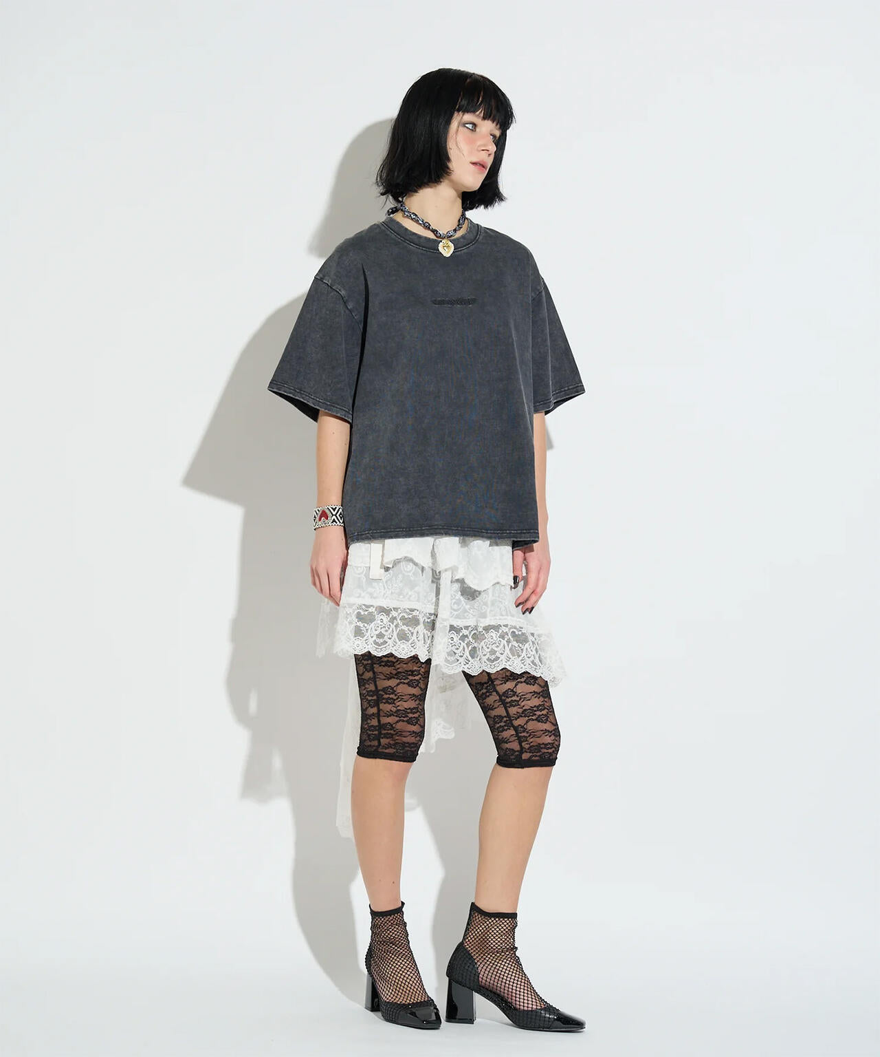 anna sui nyc/アナ スイ エヌワイシー/ラメロゴTシャツ