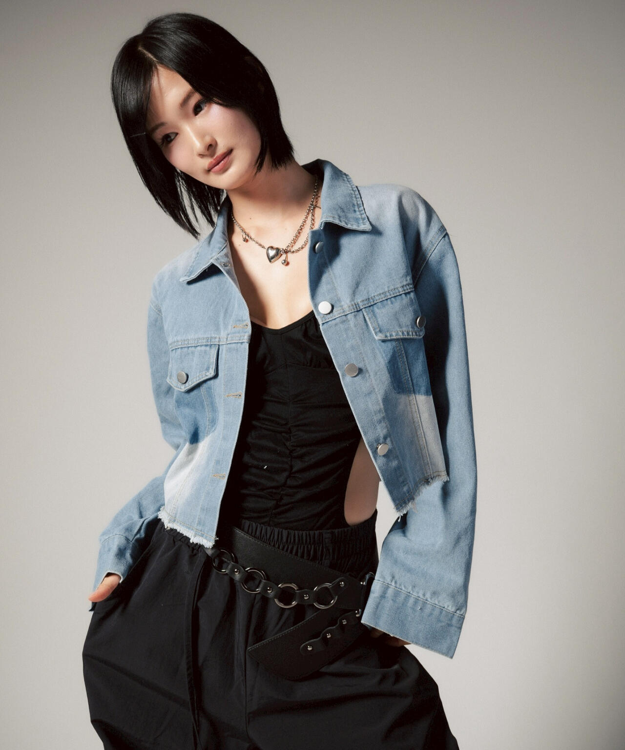 MITSUKI/ミツキ/切りっぱなしクロップドデニムジャケット