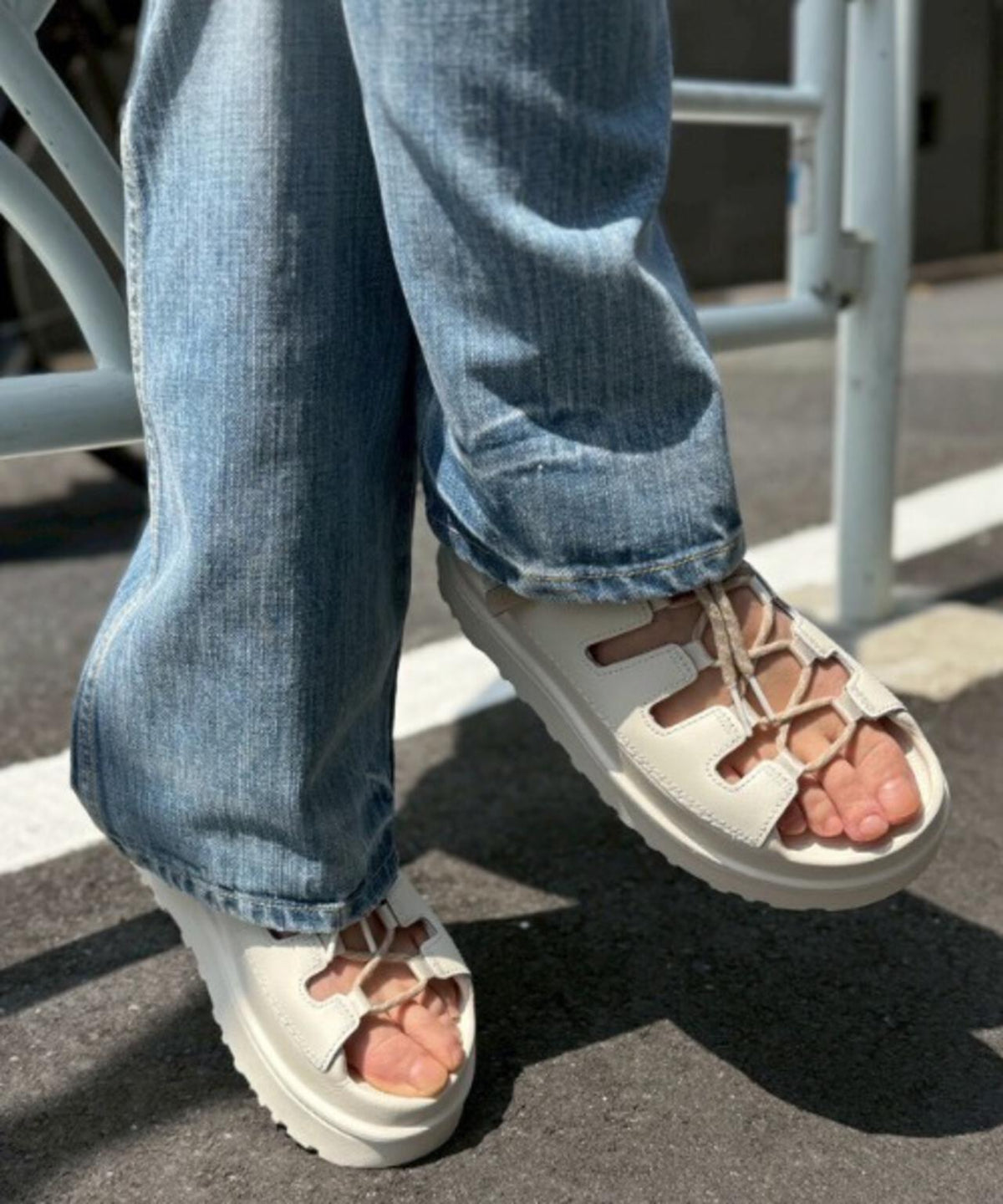 UGG/アグ/GOLDENGLOW TOGGLE