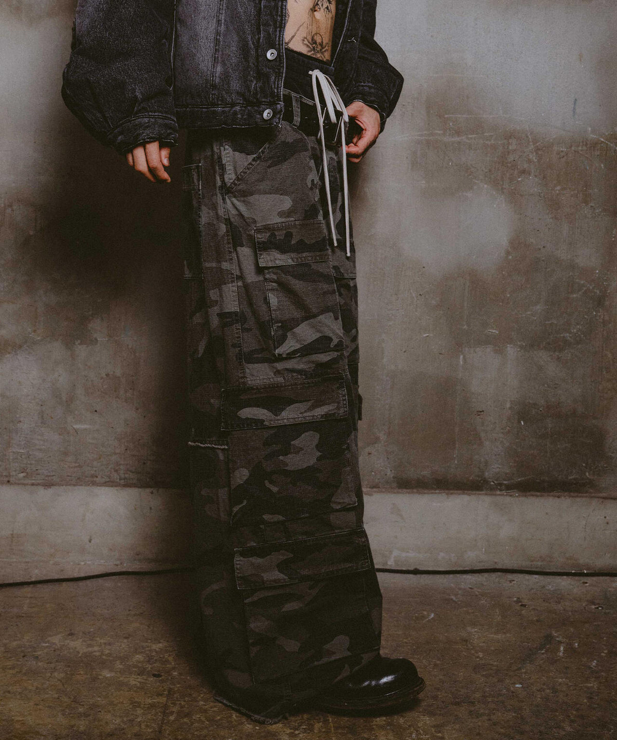 FR(13)NDS/フレンズ/DOUBLE WAIST CARGO PANTS