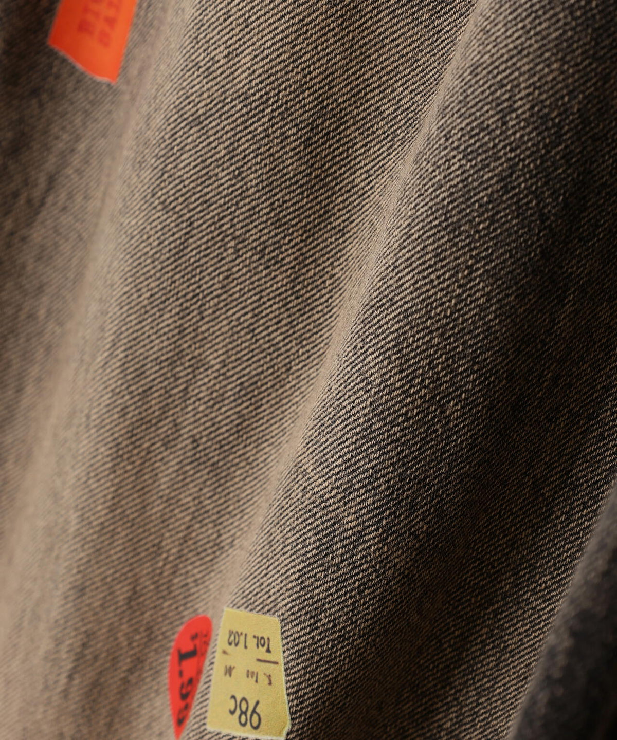 Maison MIHARAYASUHIRO/PRICE STICKER PRINTED WIDE DENIM PANTS