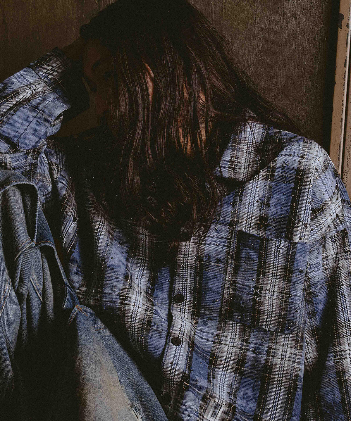 FR(13)NDS/フレンズ/RHINES STONE DAMEGE SHIRTS