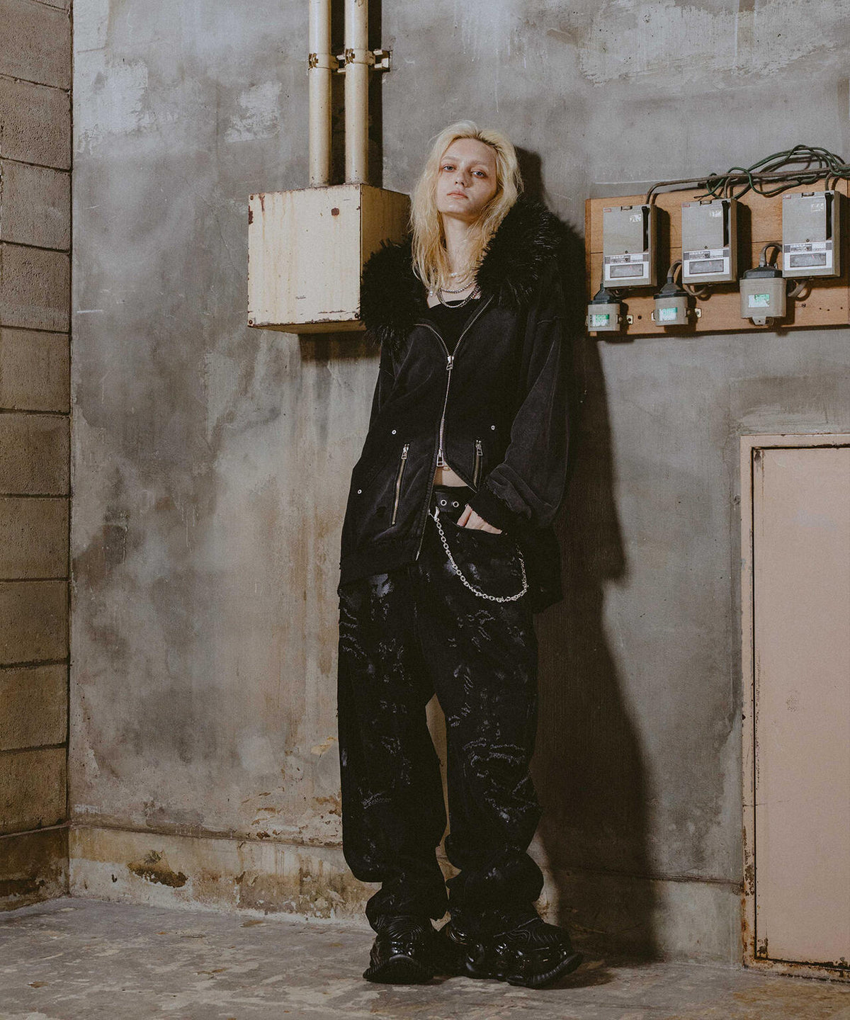 FR(13)NDS/フレンズ/FUR HOODIE