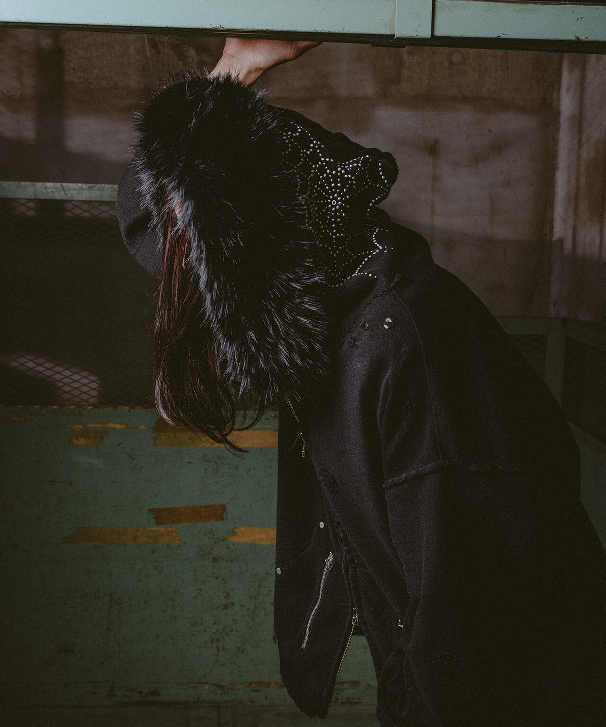 FR(13)NDS/フレンズ/FUR HOODIE